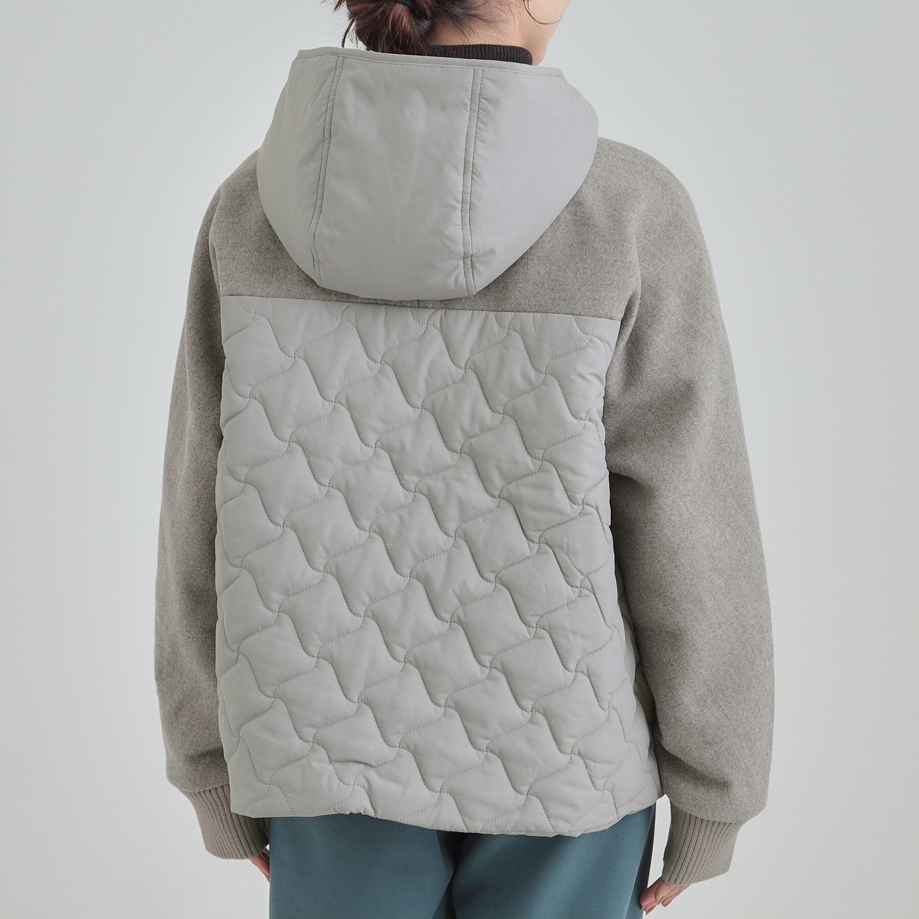 SHOO･LA･RUE「【S-LL】異素材使いが目を惹く キルトフードブルゾン」|ブルゾン・スタジャン|