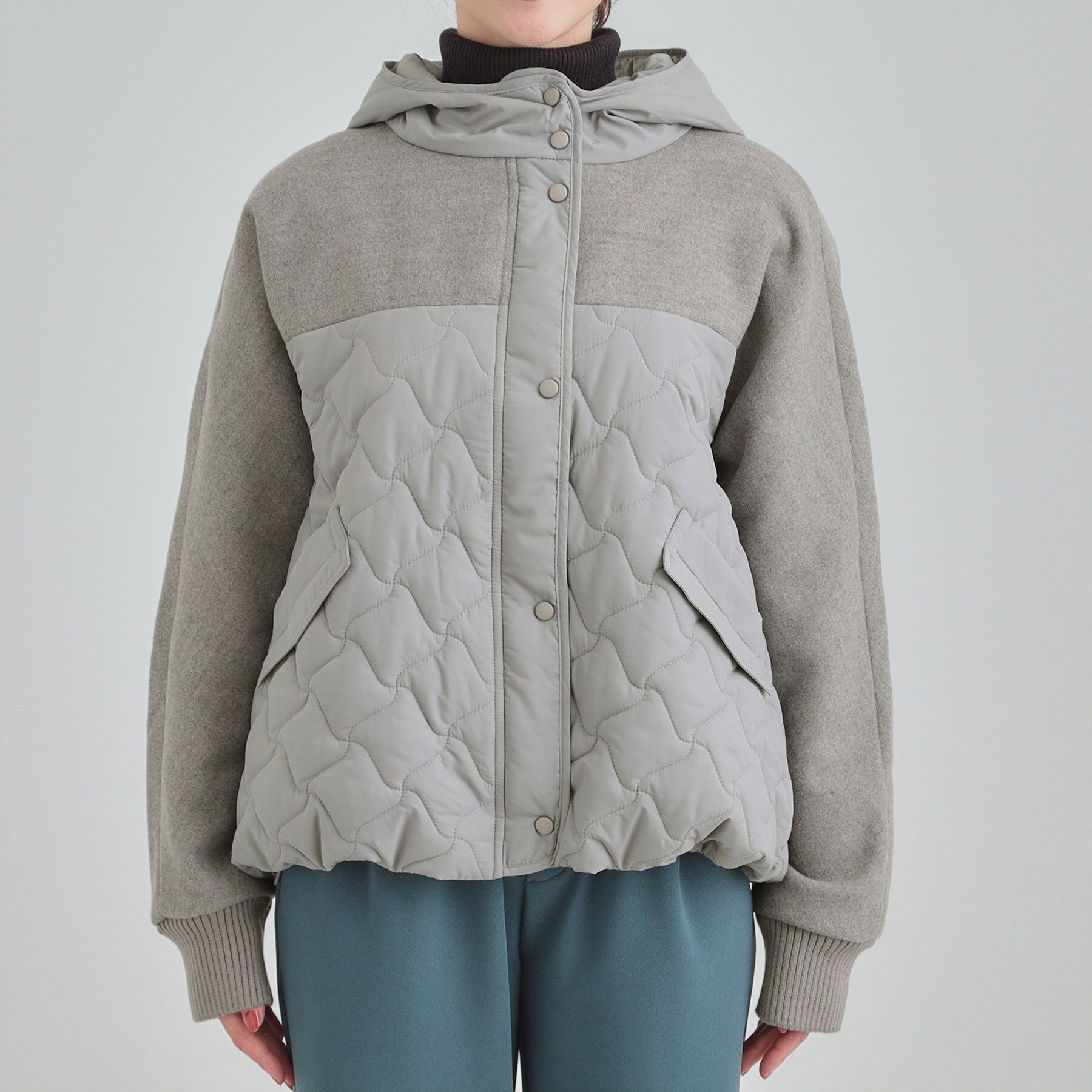 SHOO･LA･RUE「【S-LL】異素材使いが目を惹く キルトフードブルゾン」|ブルゾン・スタジャン|