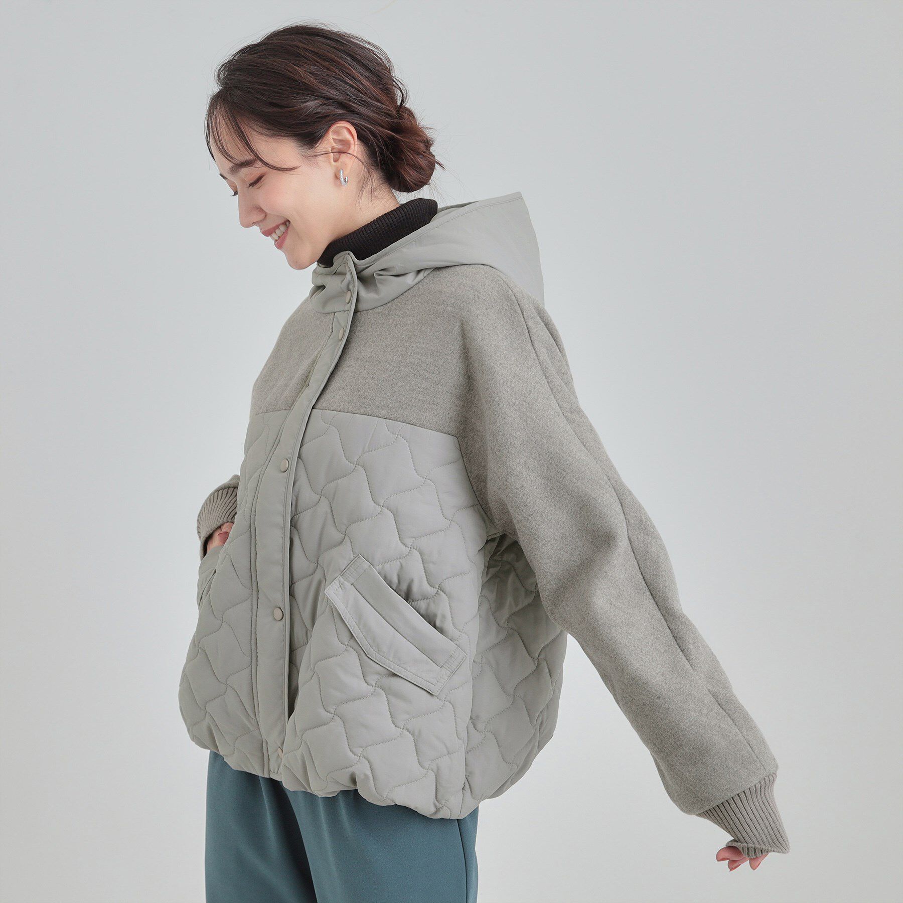 SHOO･LA･RUE「【S-LL】異素材使いが目を惹く キルトフードブルゾン」|ブルゾン・スタジャン|