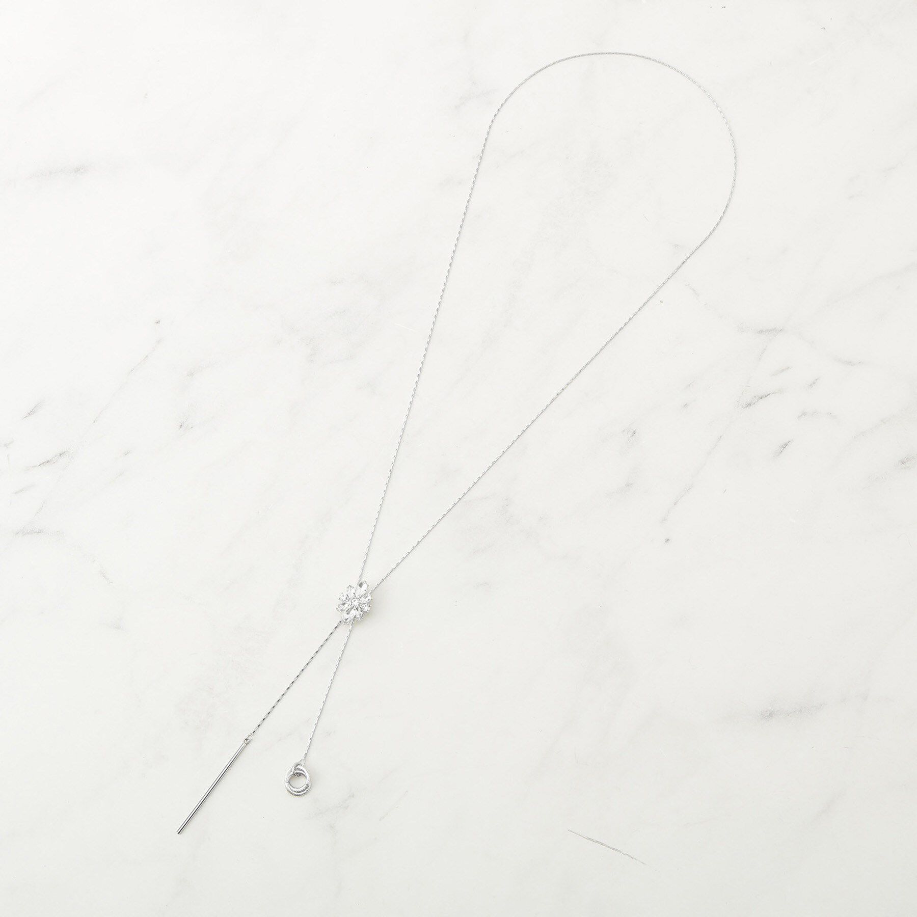 SHOO･LA･RUE「キラキラループタイネックレス」|ネックレス|