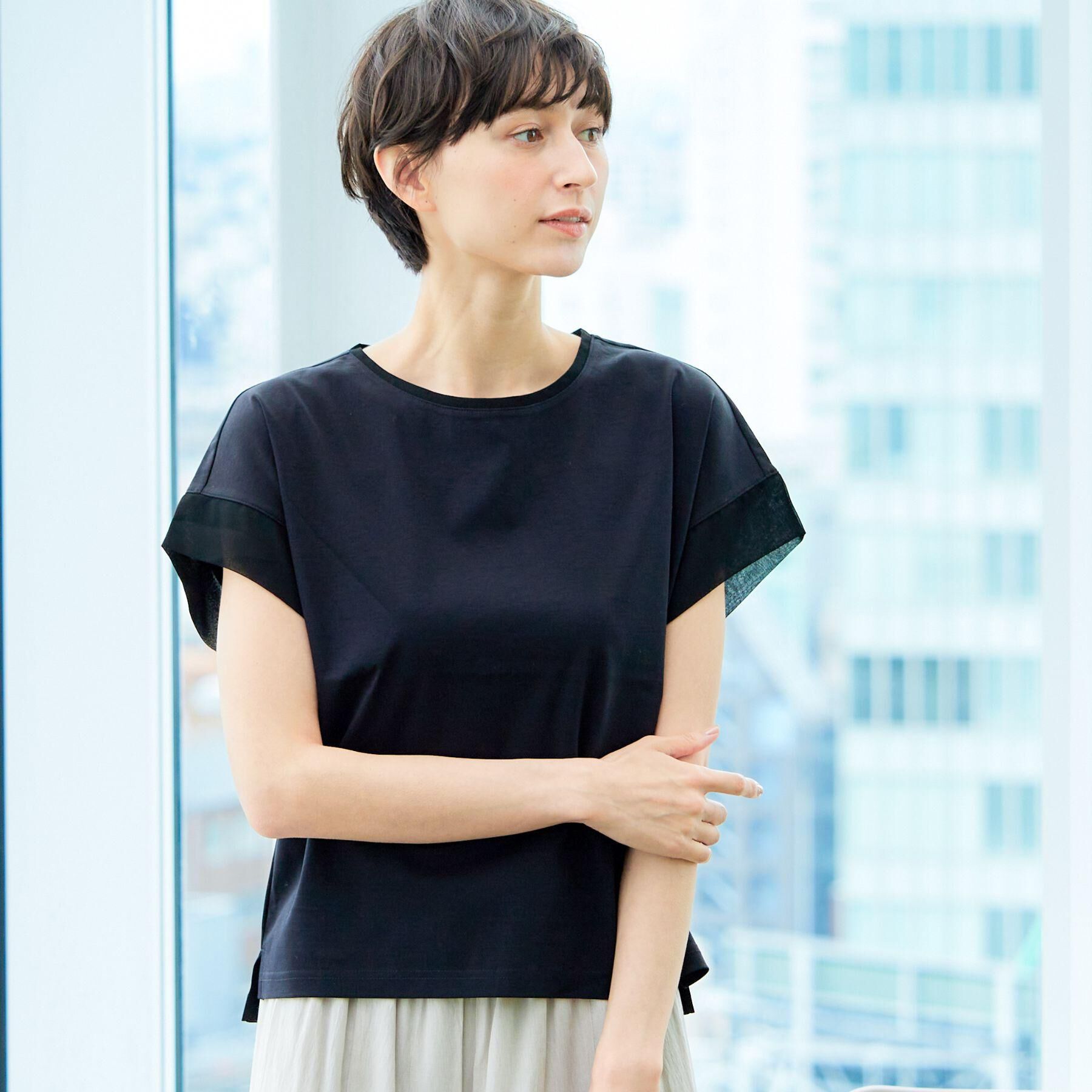 Dessin「【シリーズ累計8万枚！選べる5サイズ/6色展開/洗える】美光沢カットソー【オンにもオフにもちょうどい」|Tシャツ・カットソー|