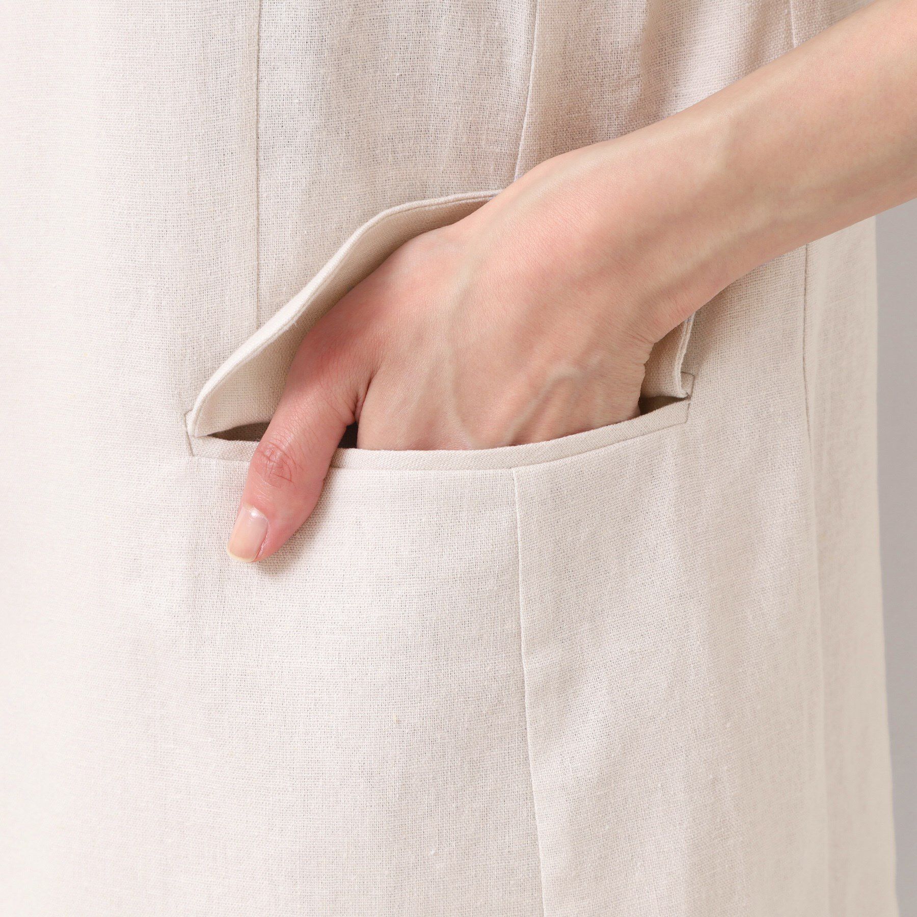 Dessin「【セットアップ可能・洗える】ボタン付きジレ」|ベスト・ジレ|