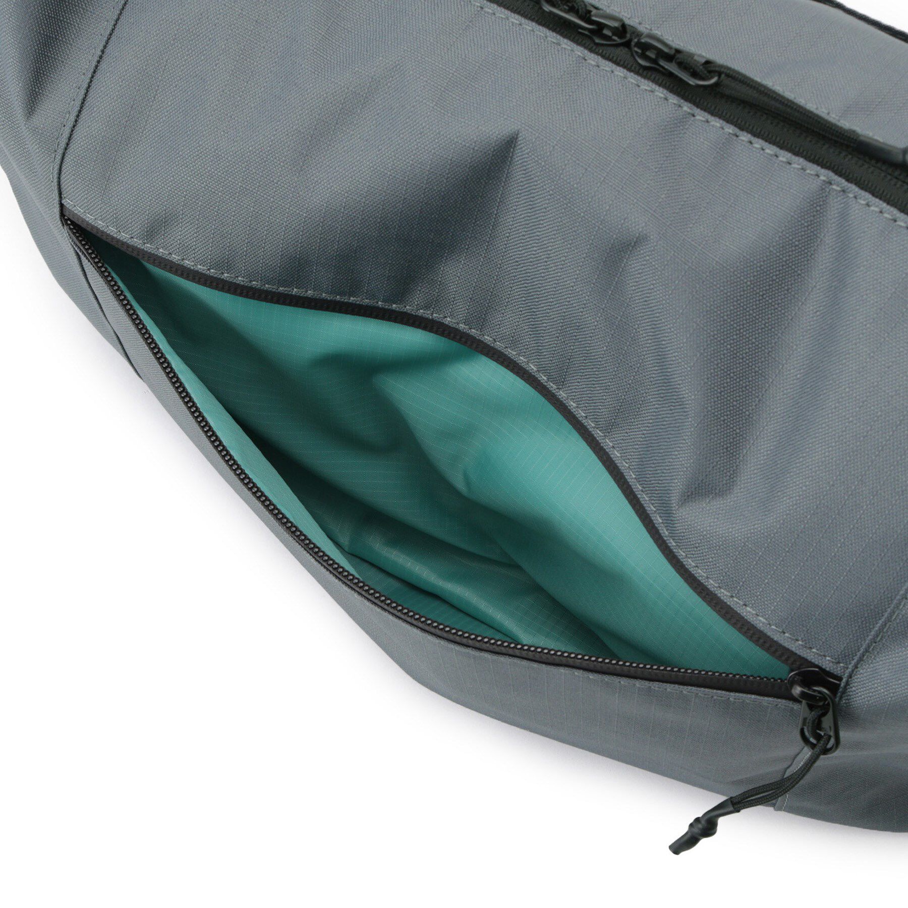 Dessin「【ユニセックス/A4収納可/多ポケット】リップストップハーフムーンショルダーバッグ」|ショルダー・メッセンジャー|