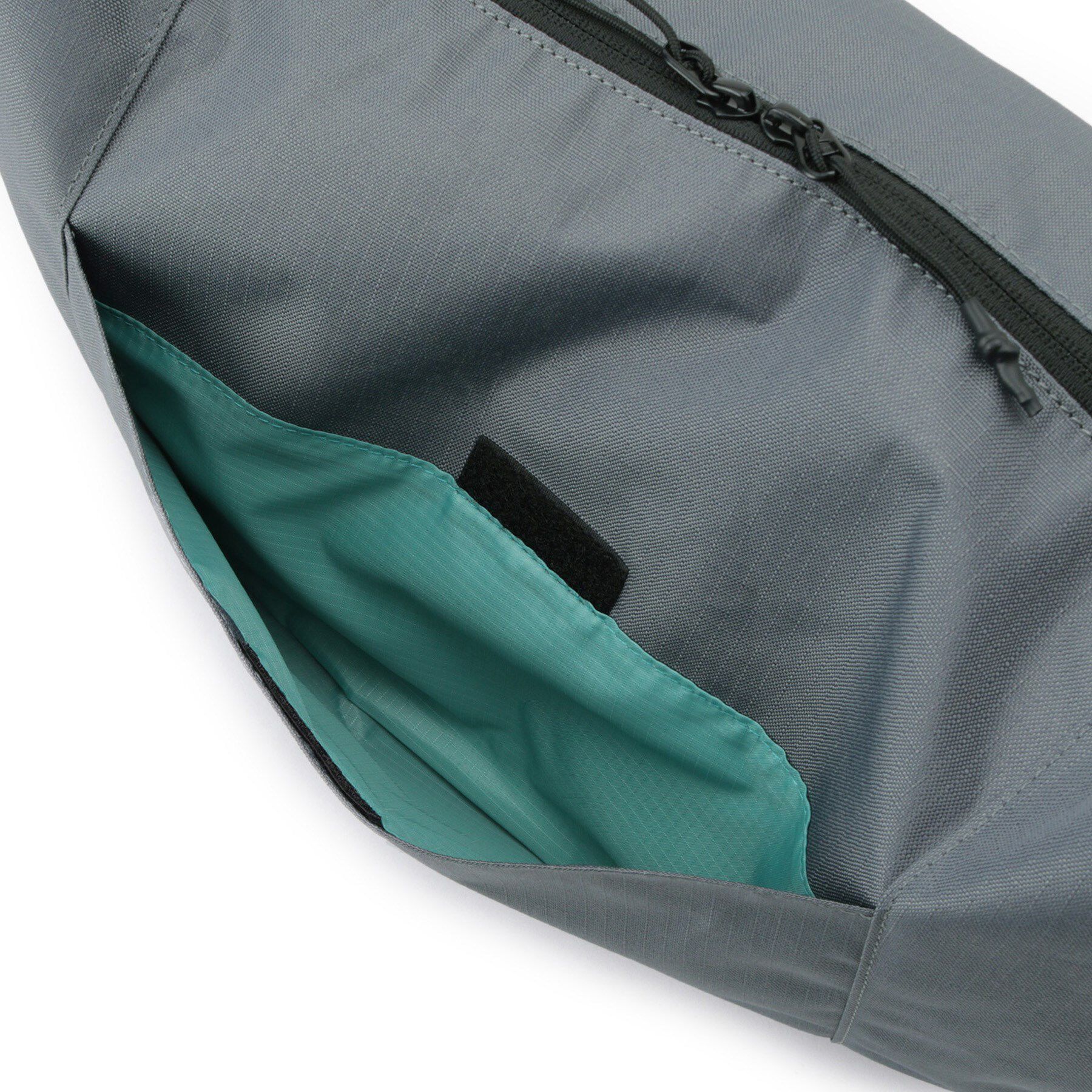 Dessin「【ユニセックス/A4収納可/多ポケット】リップストップハーフムーンショルダーバッグ」|ショルダー・メッセンジャー|