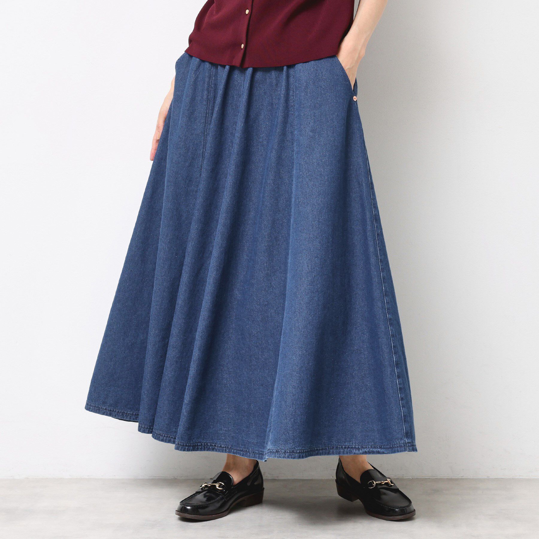 Dessin「【ウエストゴム・洗える】ライトオンスデニムフレアスカート」|スカート|