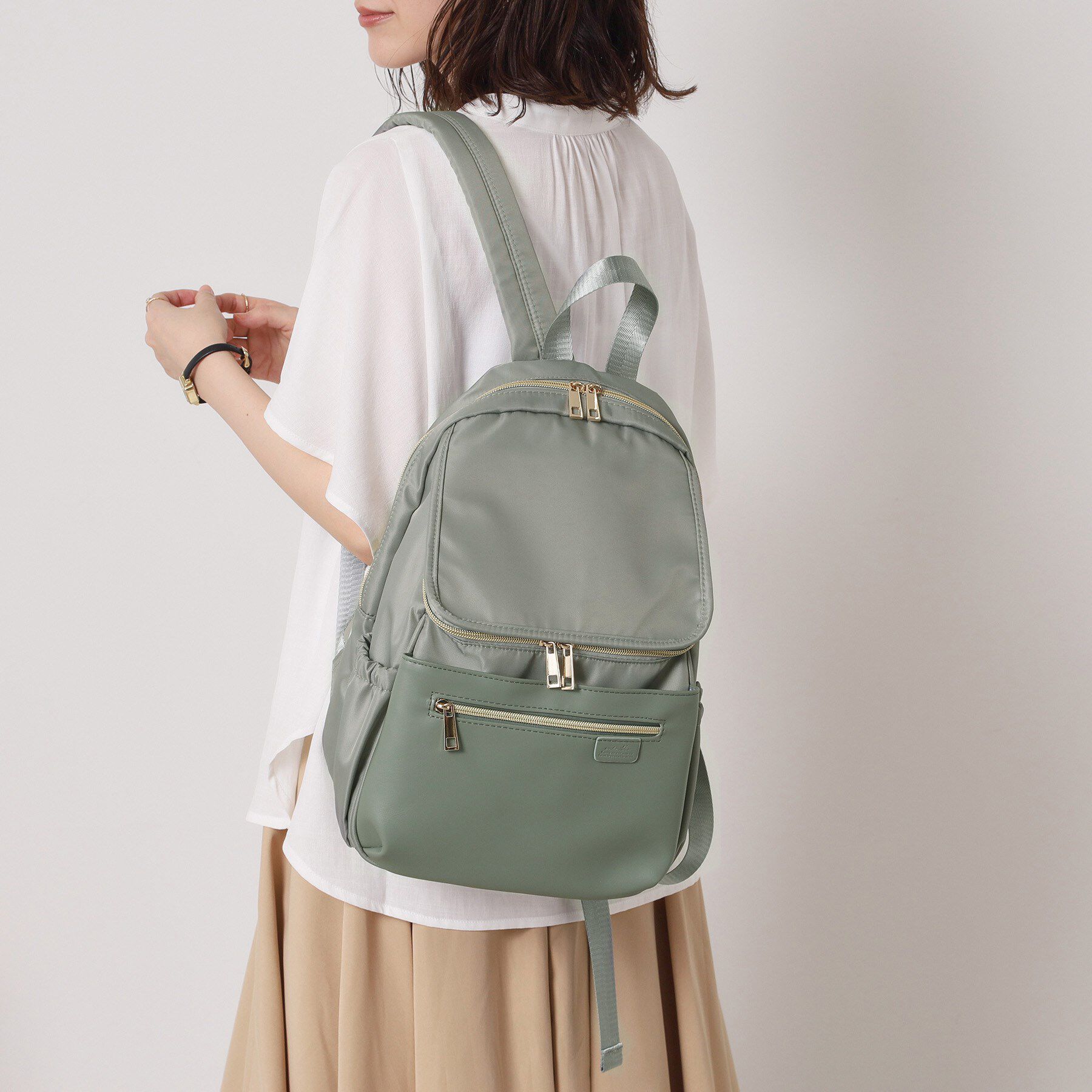 ITS&rsquo;DEMO「【A4対応／ポケット10】収納アドバイザーPCリュック」|リュック|グレー(012)