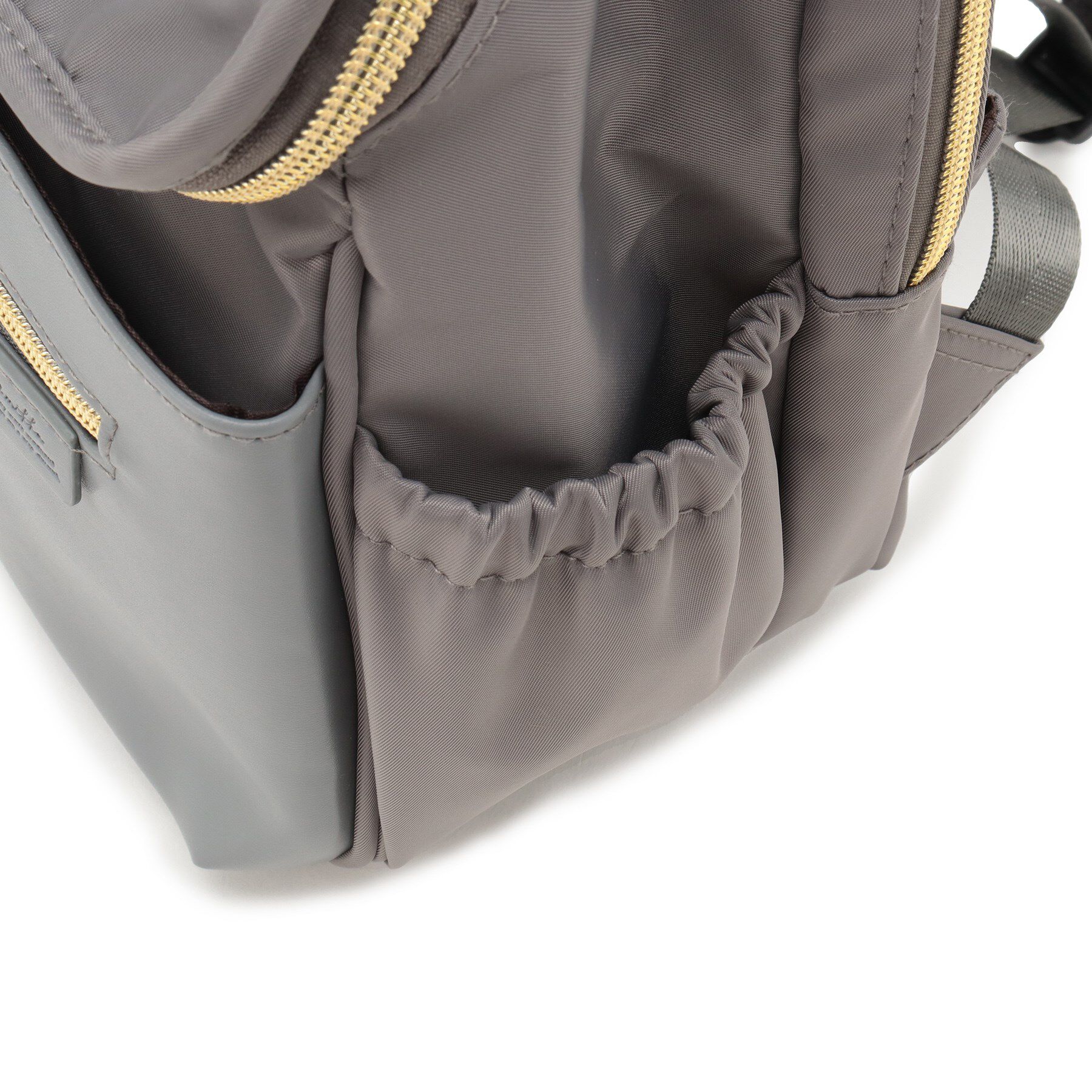 ITS&rsquo;DEMO「【A4対応／ポケット10】収納アドバイザーPCリュック」|リュック|