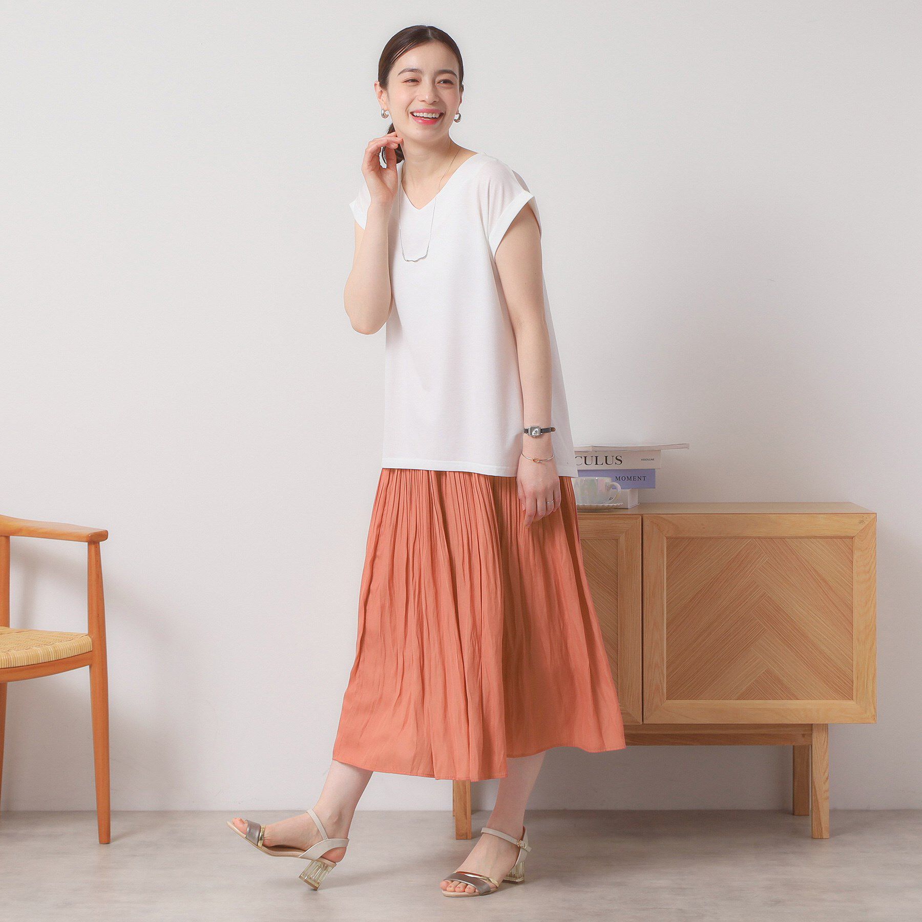 ITS&rsquo;DEMO「【手洗い可／ウエストゴム】サテンプリーツスカート」|スカート|