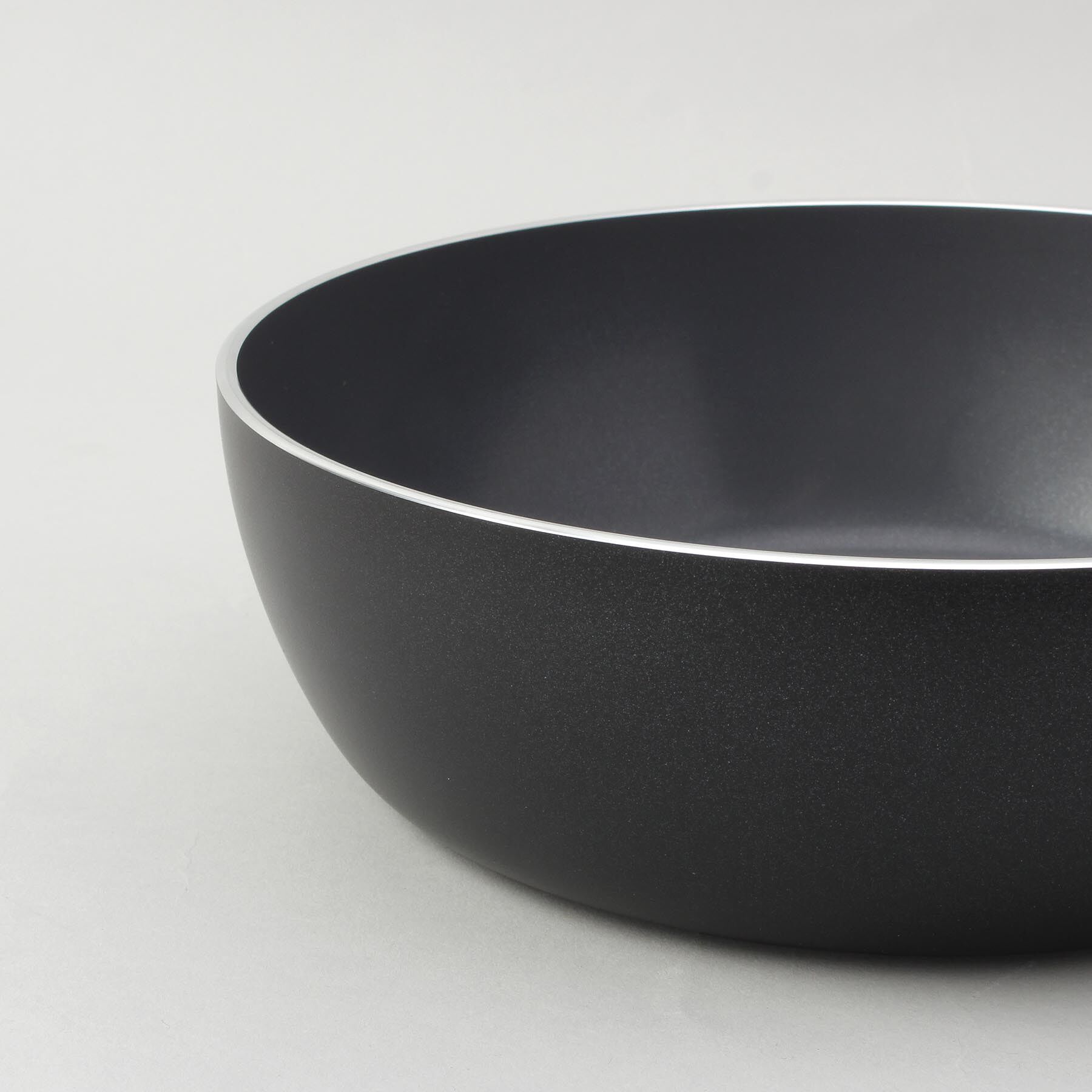 212 KITCHEN STORE「エッセンス フライパン 24cm 深型 ガラス蓋付き  ＜GreenPan  グリーンパン＞」|食器・キッチングッズ|