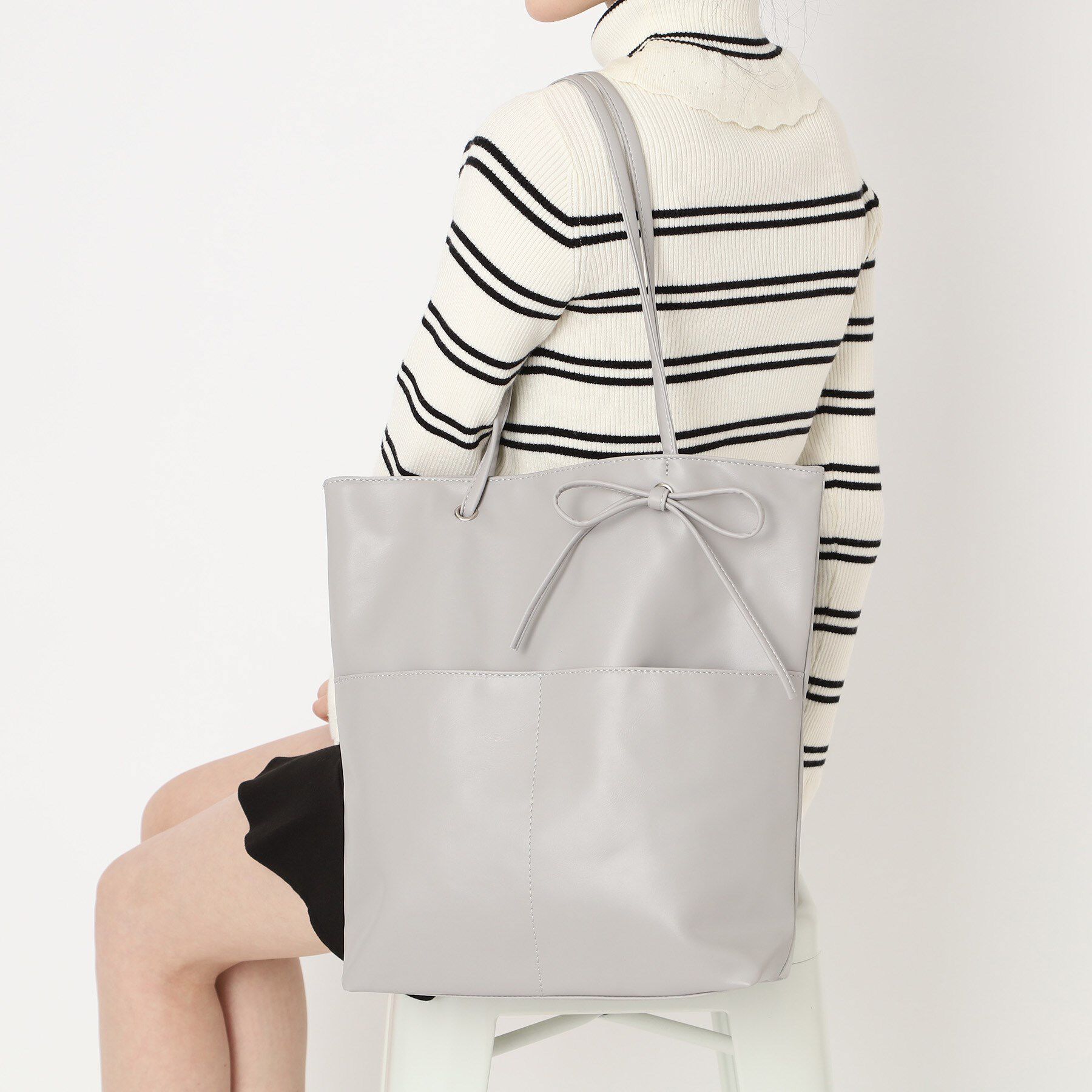 Ober Tashe「合皮リボンモチーフA4トート」|トートバッグ|