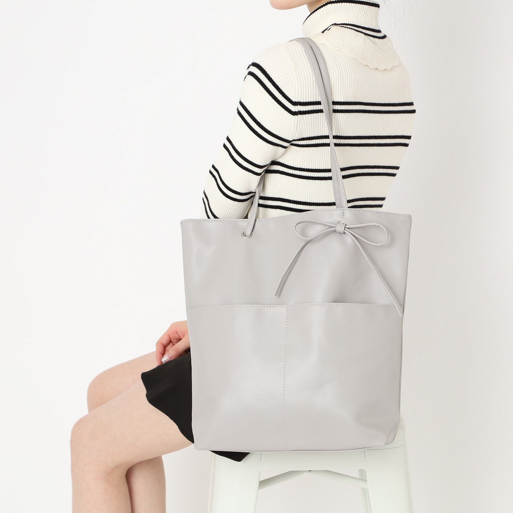 Ober Tashe「合皮リボンモチーフA4トート」|トートバッグ|