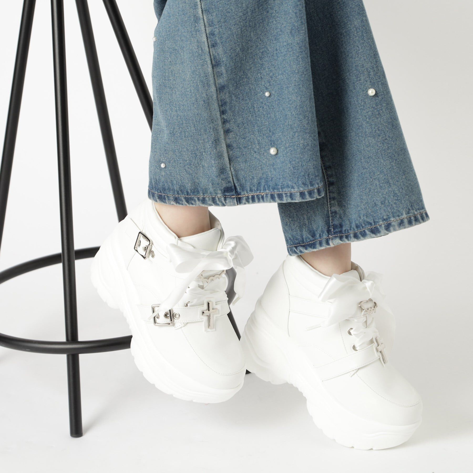 csT&P「厚底デビルモチーフスニーカー」|スニーカー|