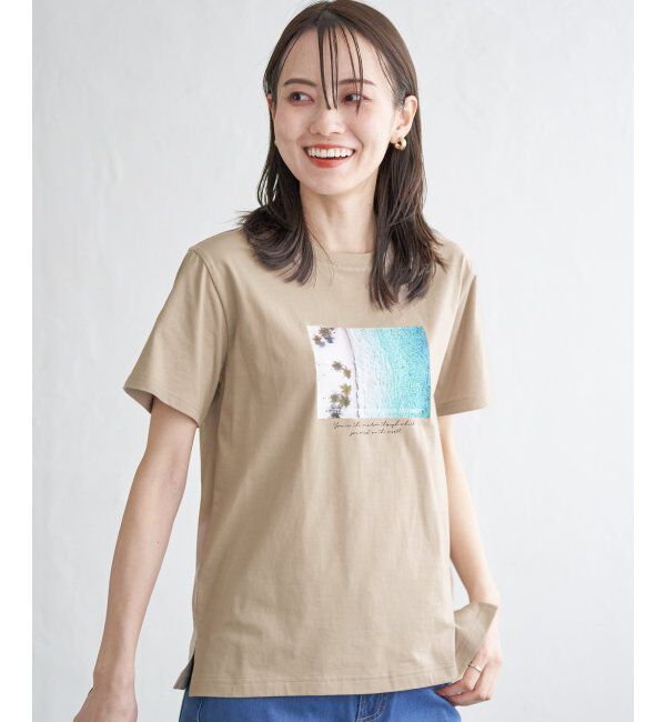 ikka「【雑誌InRed5月号掲載】ロゴフォトプリントTシャツ」|Tシャツ・カットソー|ベージュ