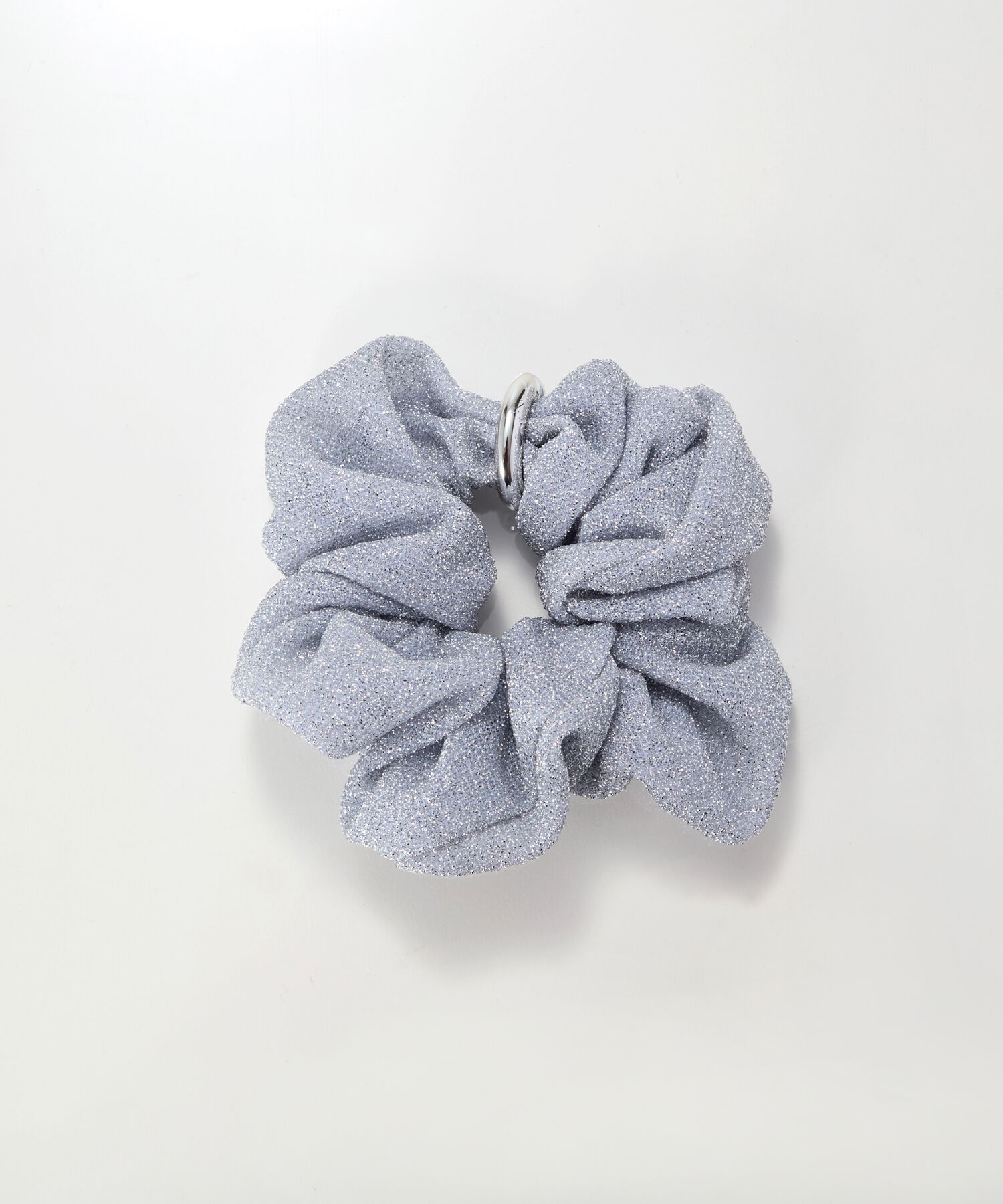 Phoebe「メタルグリッターシュシュ　ライトグレー」|ヘアゴム・シュシュ|