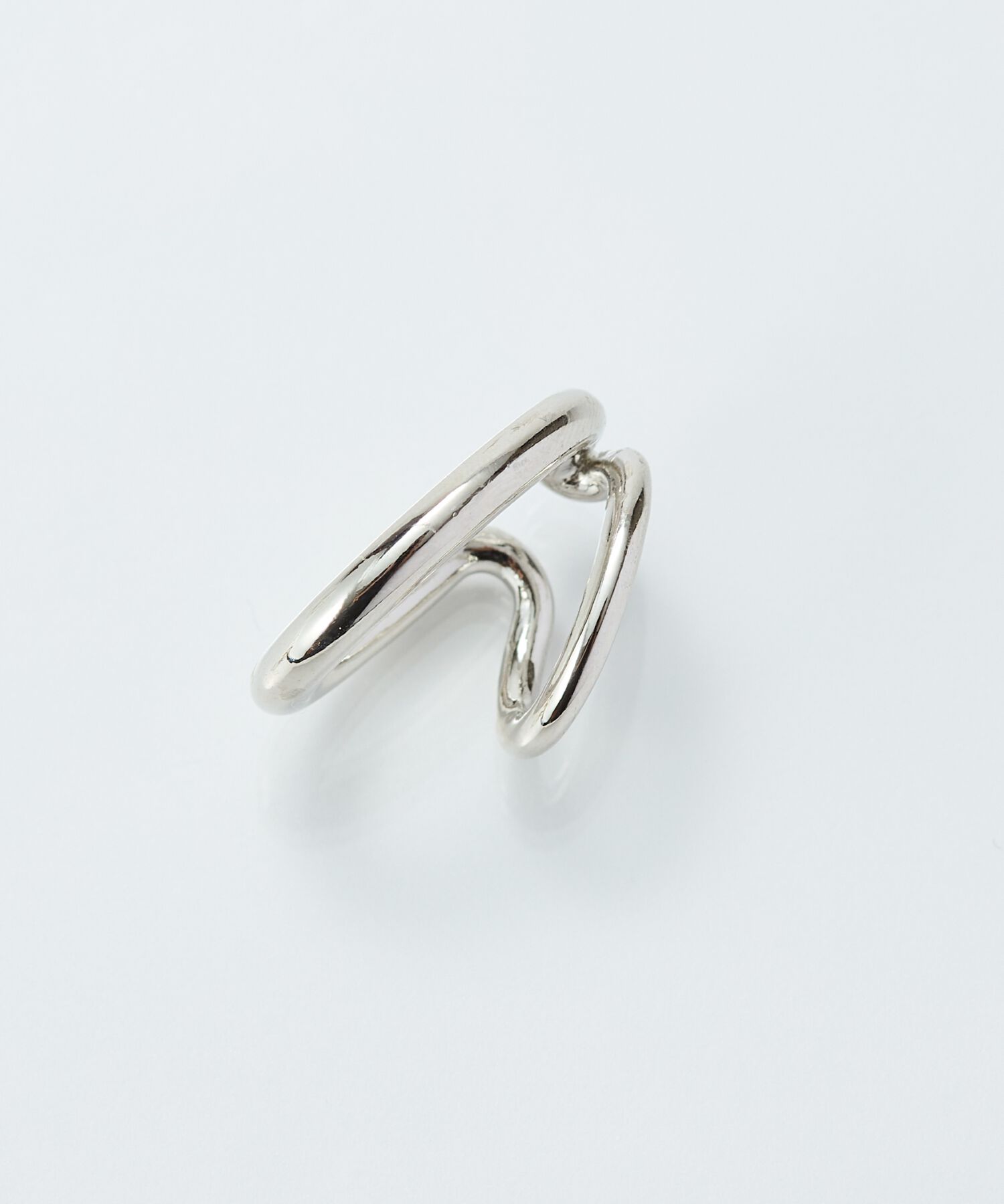 Phoebe「【金属アレルギー対応】ダブルシャインイヤーカフ　シルバー/ニッケルフリー」|イヤーカフ|