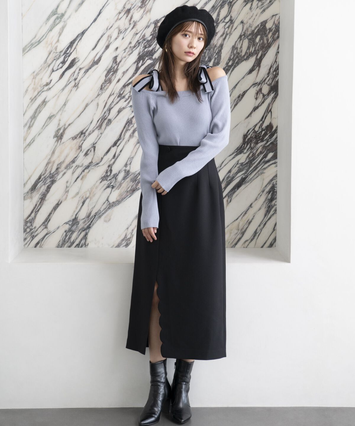 アンドクチュール「スカラップスリットタイトスカート」|タイト|ブラック