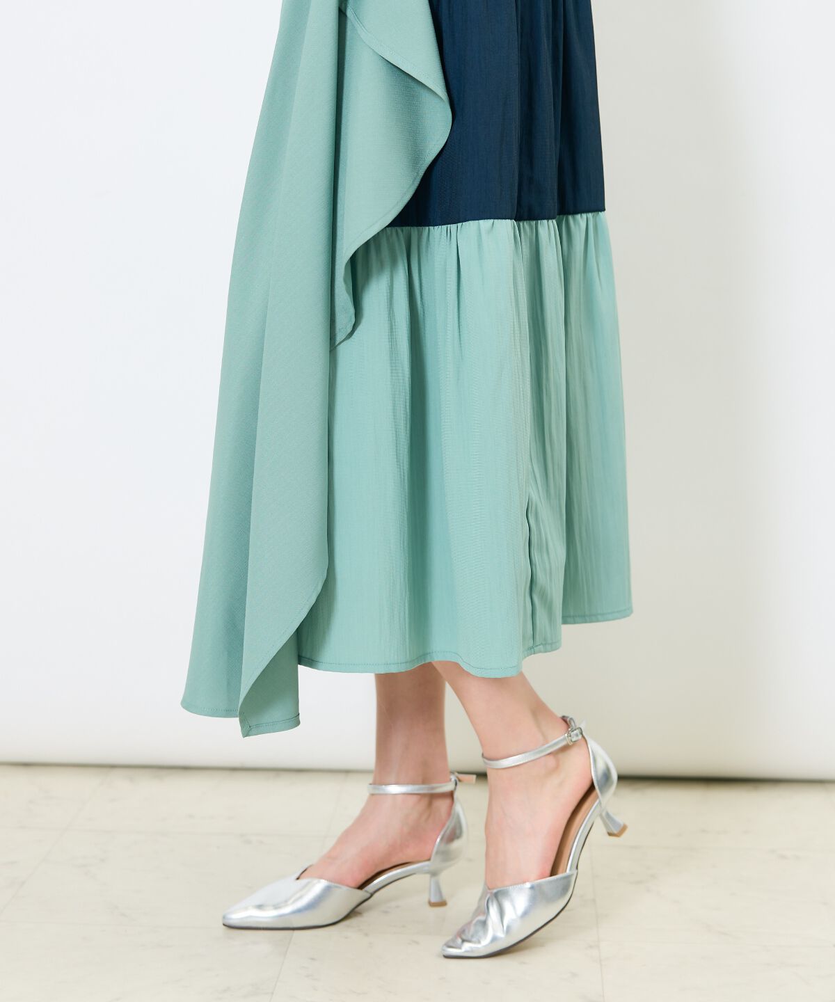 アンドクチュール「アシメラッフルティアードワンピース」|ワンピース|