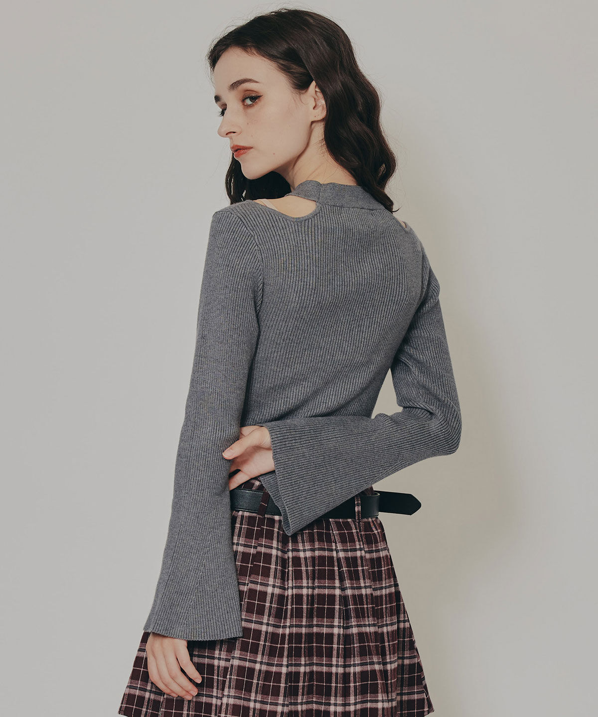 REDYAZEL「カットアウトリブニットトップス」|ニット・セーター|