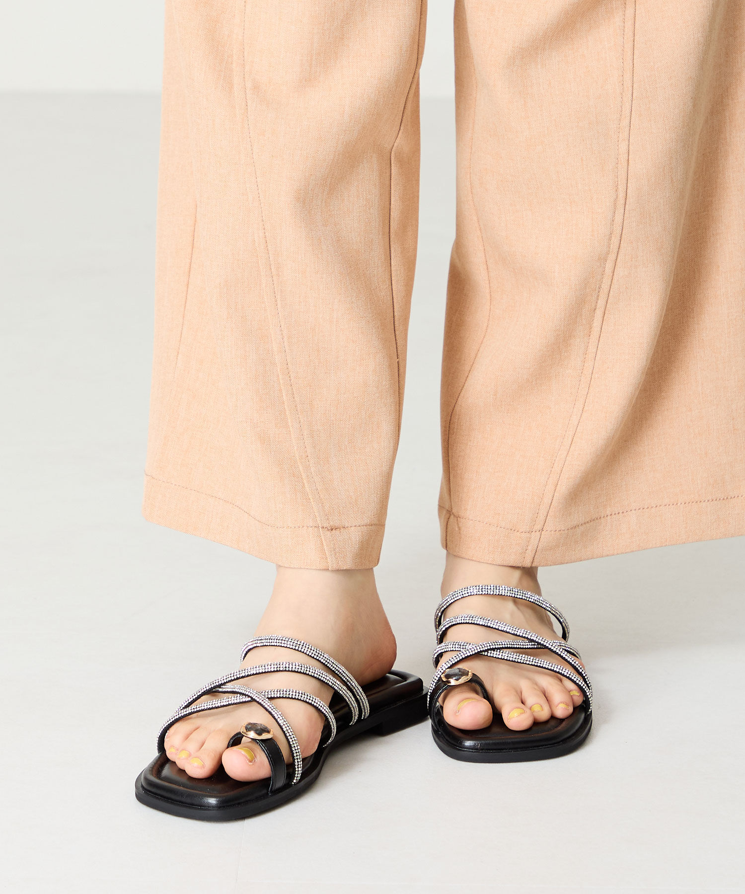 ORiental TRaffic「●2025春夏新作●ラインストーンストラップトングサンダル/51232 サンダル トング 人気 フェミニン」|サンダル|