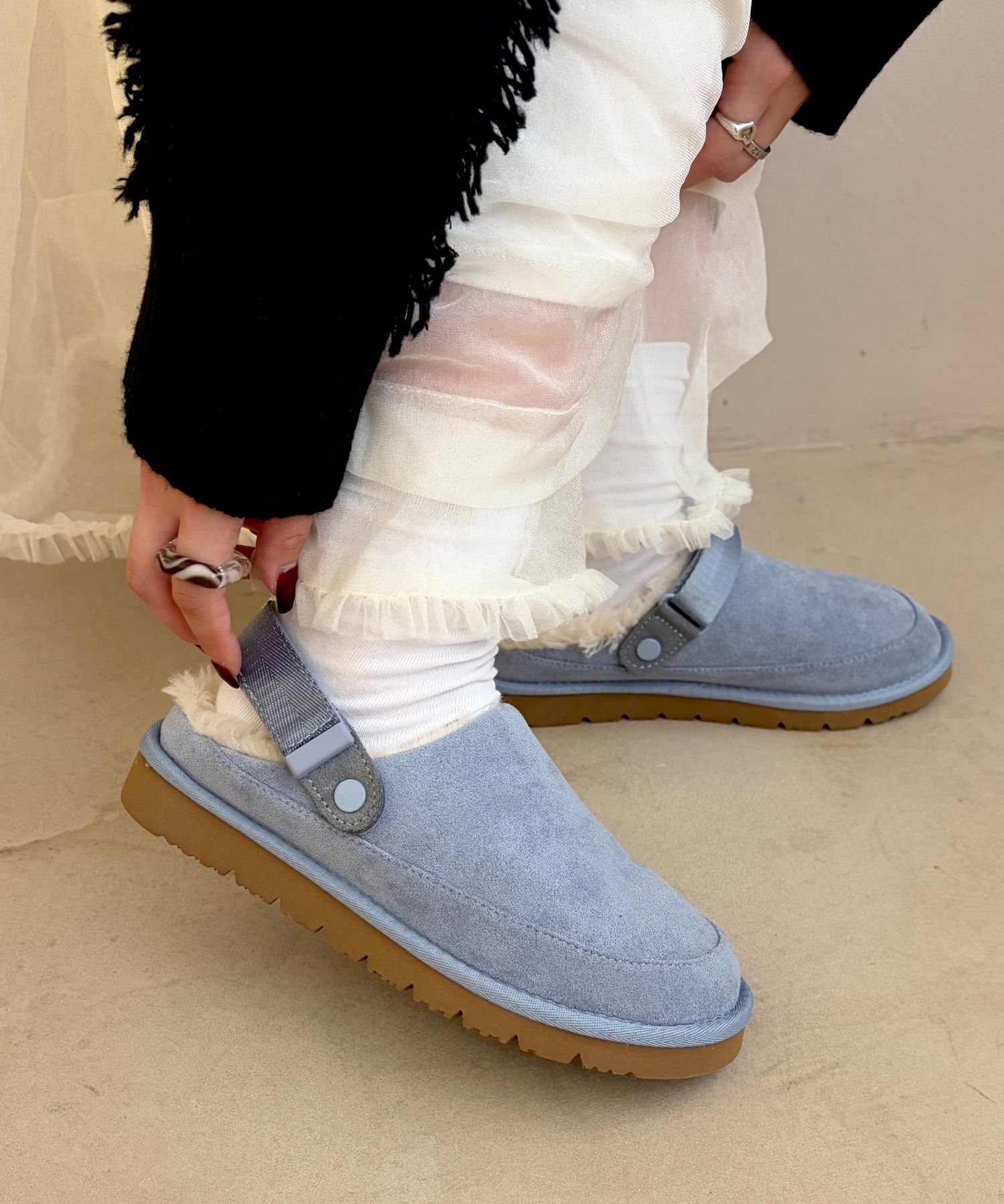 ORiental TRaffic「●2025秋冬新作●【 厚底 ・ 軽量 】 ムートン ベルト サンダル /55302 もこもこ 暖かい 防寒」|モカシン|