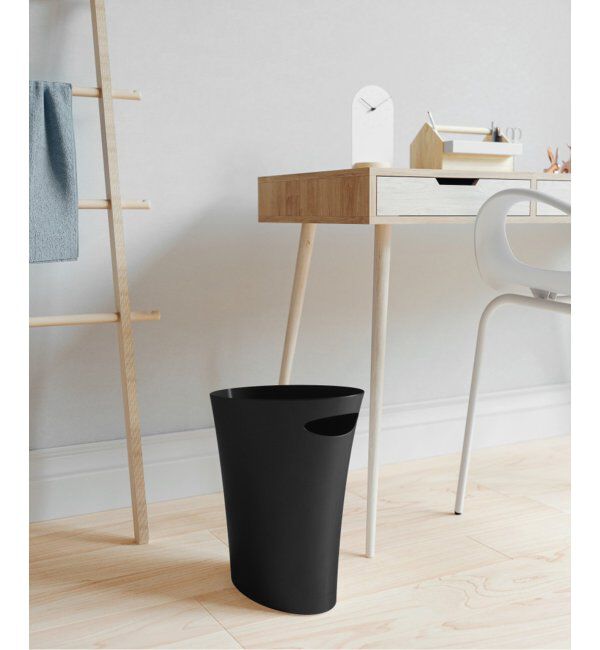 journal standard Furniture「《WEB限定》【umbra/アンブラ】SKINNY CAN　ゴミ箱」|ダストボックス|ブラック