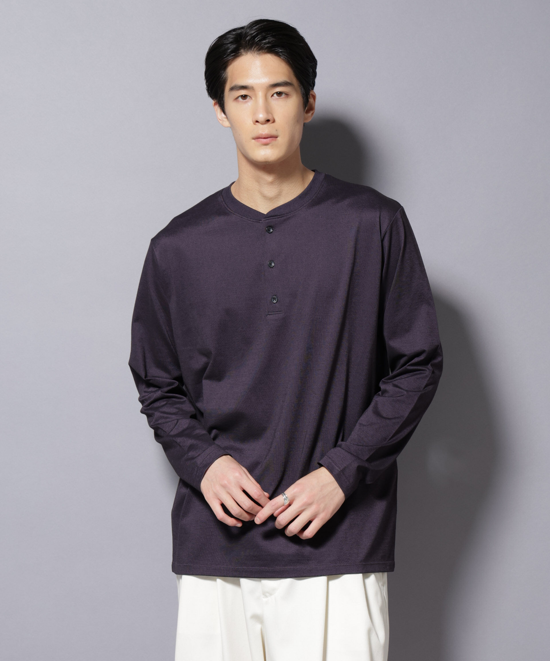 nano･universe「ソラーロライトストレッチヘンリーネックTシャツ 長袖」|Tシャツ・カットソー|