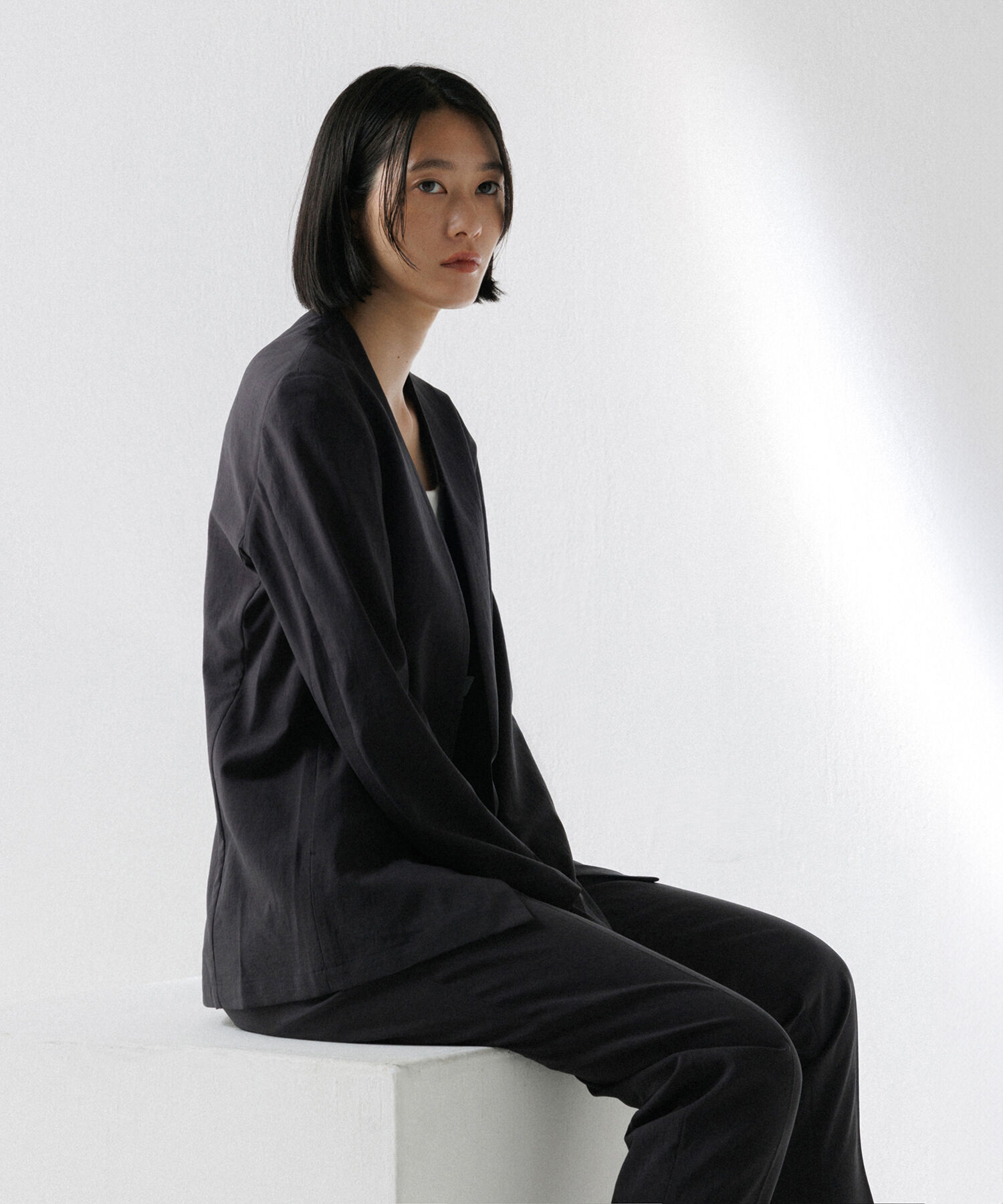 ADAM ET ROPE'「2点セット【RIRANCHA / リランチェ】セットアップ / ノーカラージャケット＆イージーパンツ / イージーケア」|スーツ|