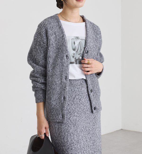  「【キャッチーな素材感】ブークレーヤーンカーディガン」|カーディガン|