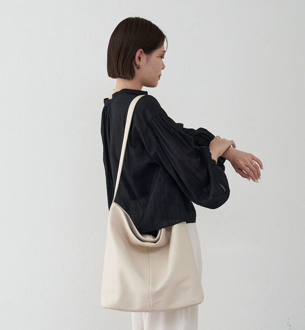  「【セール対象再値げ】［A4サイズ対応・510g］ソフトレザーワンショルダーバッグ」|ショルダー・メッセンジャー|