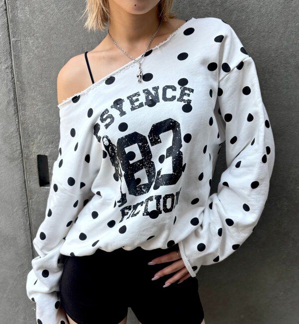  「ELLIOTT NUMBERIHG ONE-SHOULDERSWEATSHIRT」|Tシャツ・カットソー|