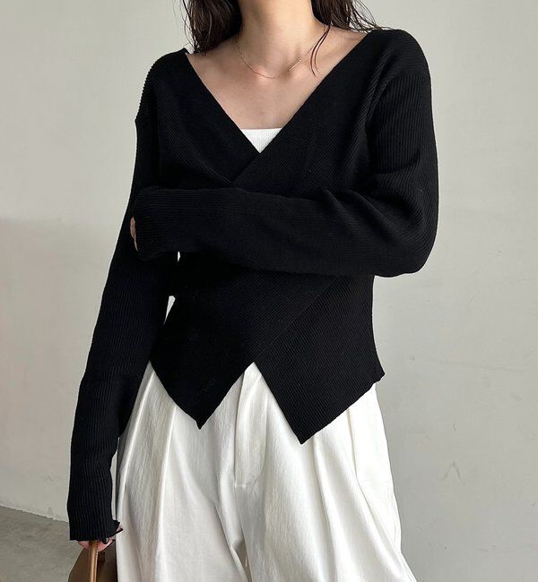  「【新色/ライトベージュ・グレー】クロスVネックニット」|ニット・セーター|