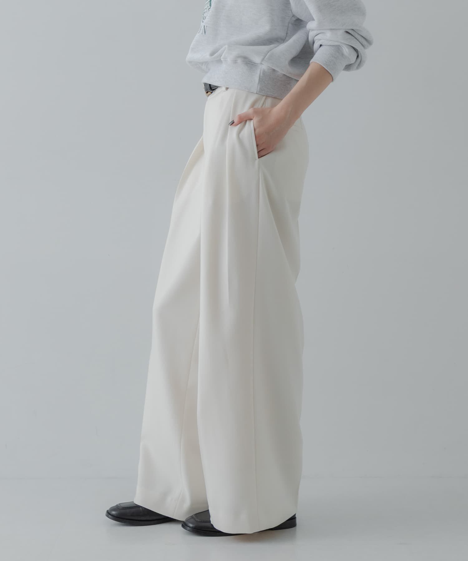 URBAN RESEARCH「『3サイズ展開』 ウールライクツータックワイドパンツ」|その他|