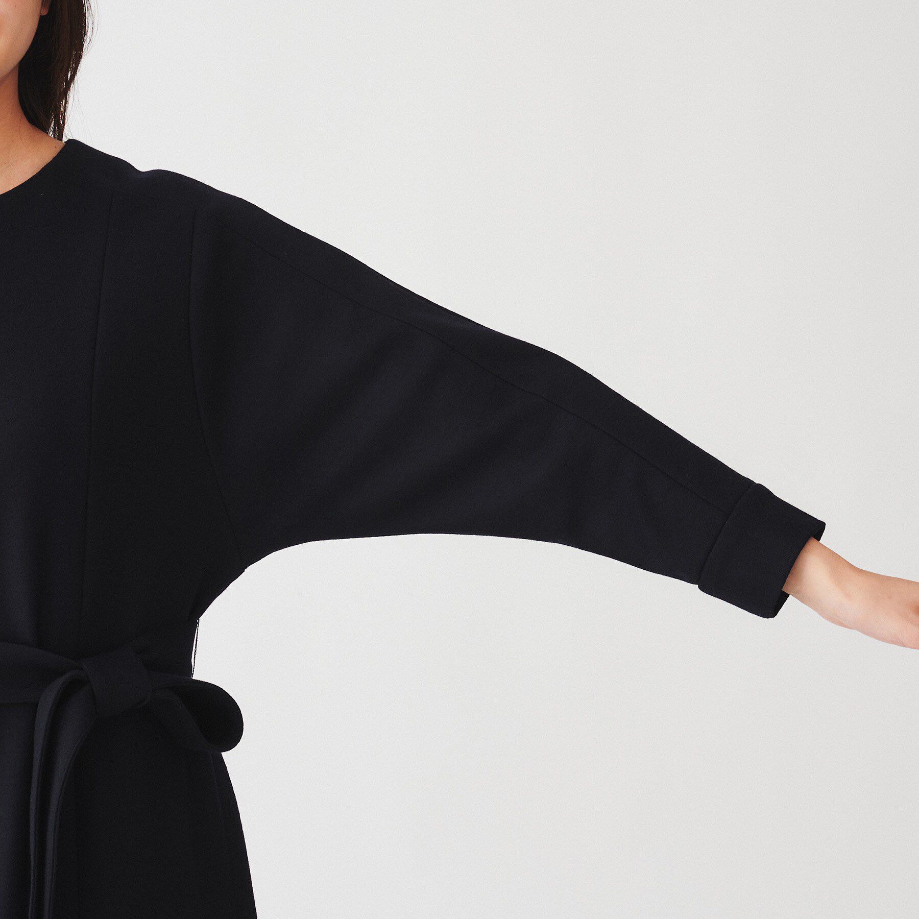 UNTITLED「【日本製/きれい目/ベルト付】ミルドジャージワンピース」|ワンピース|