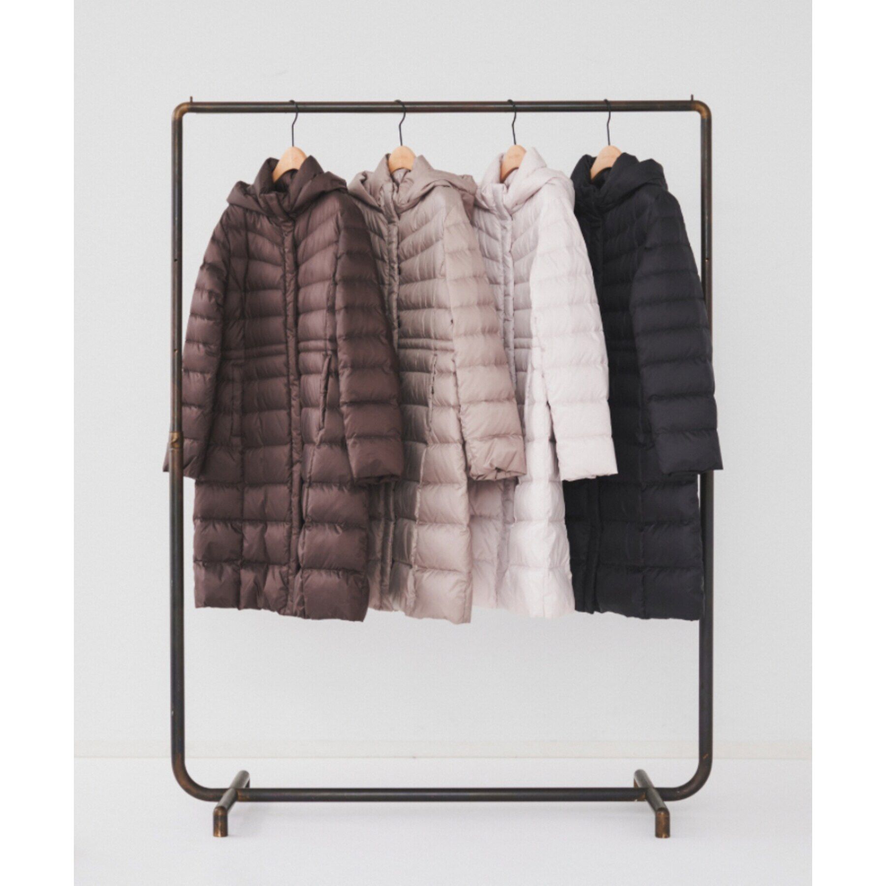 UNTITLED「【撥水/洗える/すっきり】ロング丈タフタダウンコート」|ダウン|