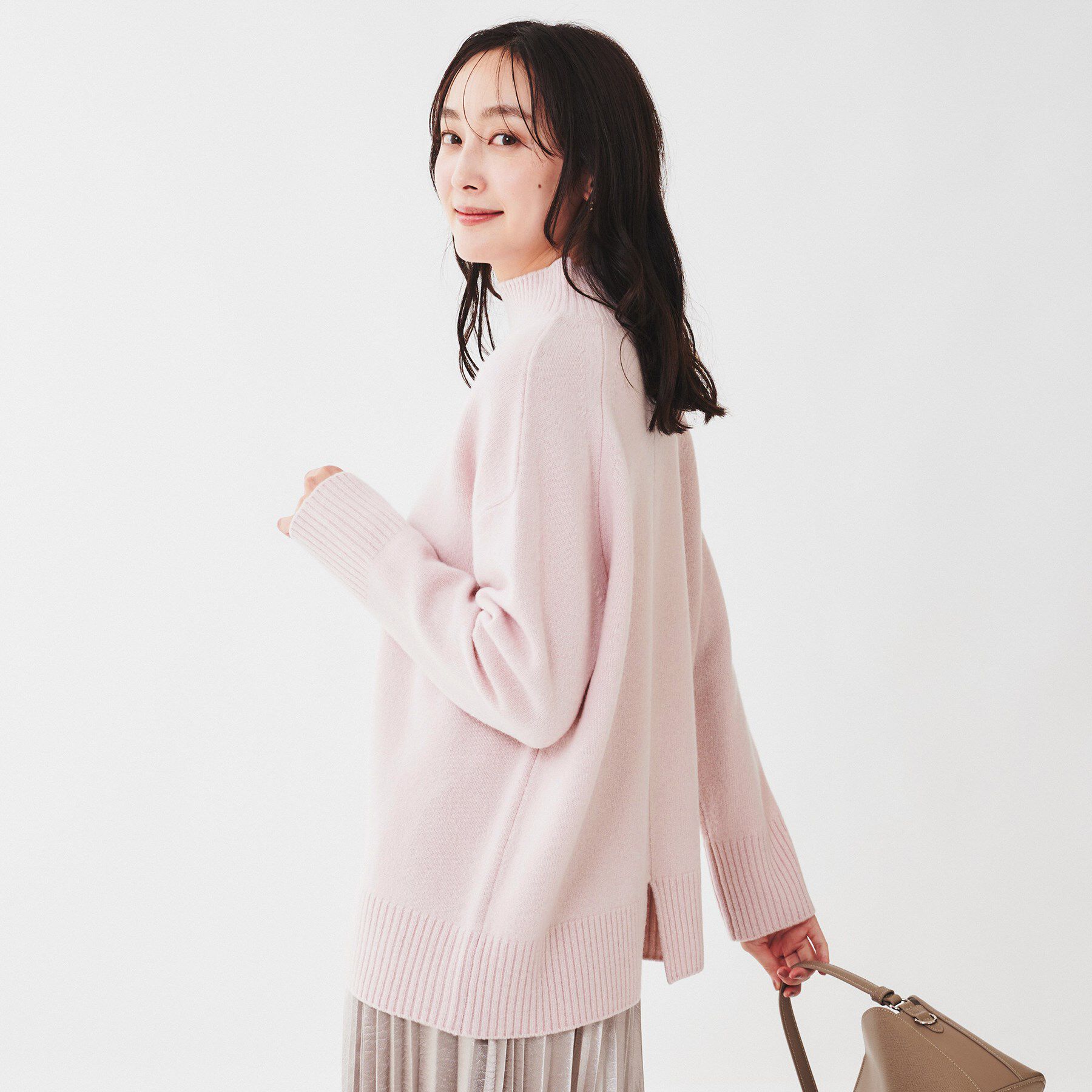 UNTITLED「ラムウールカシミヤ ボトルネックプルオーバーニット」|ニット・セーター|