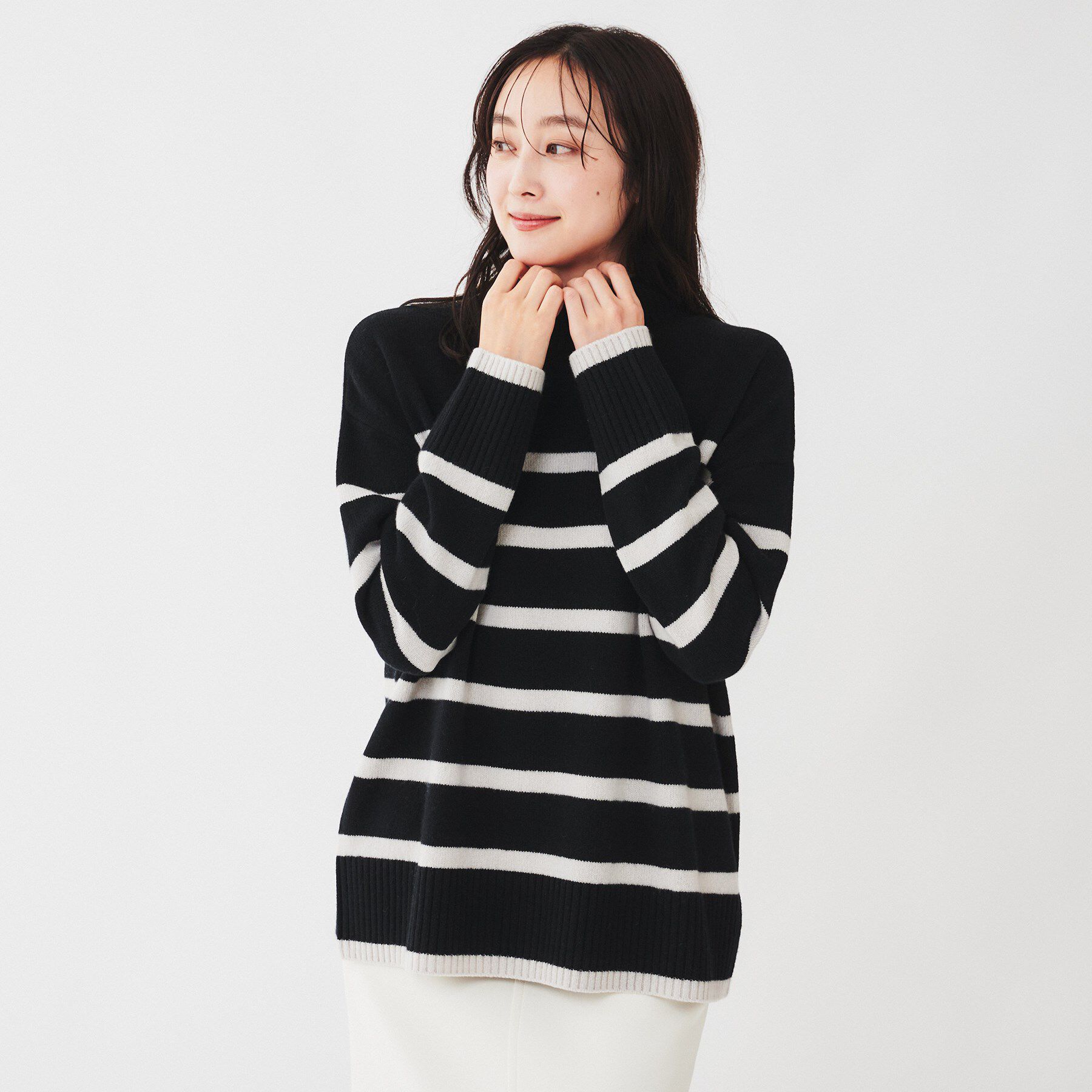 UNTITLED「ラムウールカシミヤ ボトルネックプルオーバーニット」|ニット・セーター|