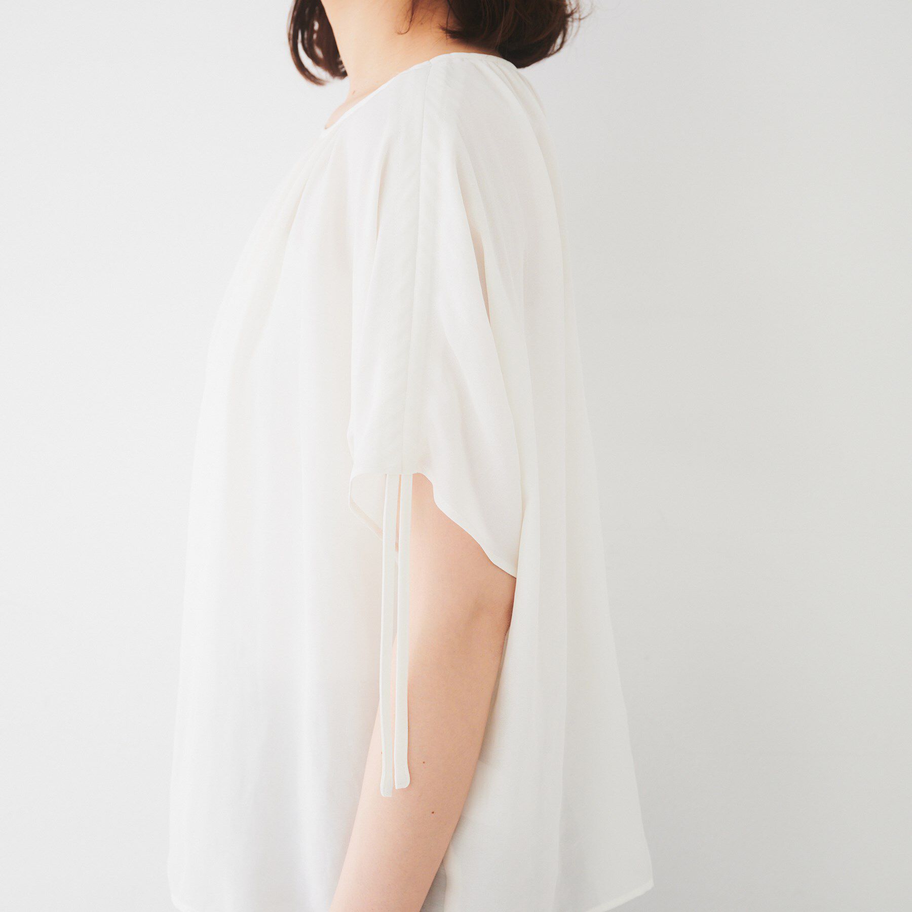 UNTITLED「【シアー/2WAY】肩ドロストドルマンブラウス」|シャツ・ブラウス|