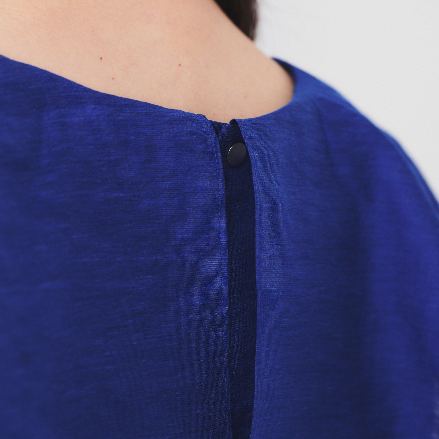 UNTITLED「【きれいめ/洗える/フリル】ラッフルシアーブラウス」|シャツ・ブラウス|