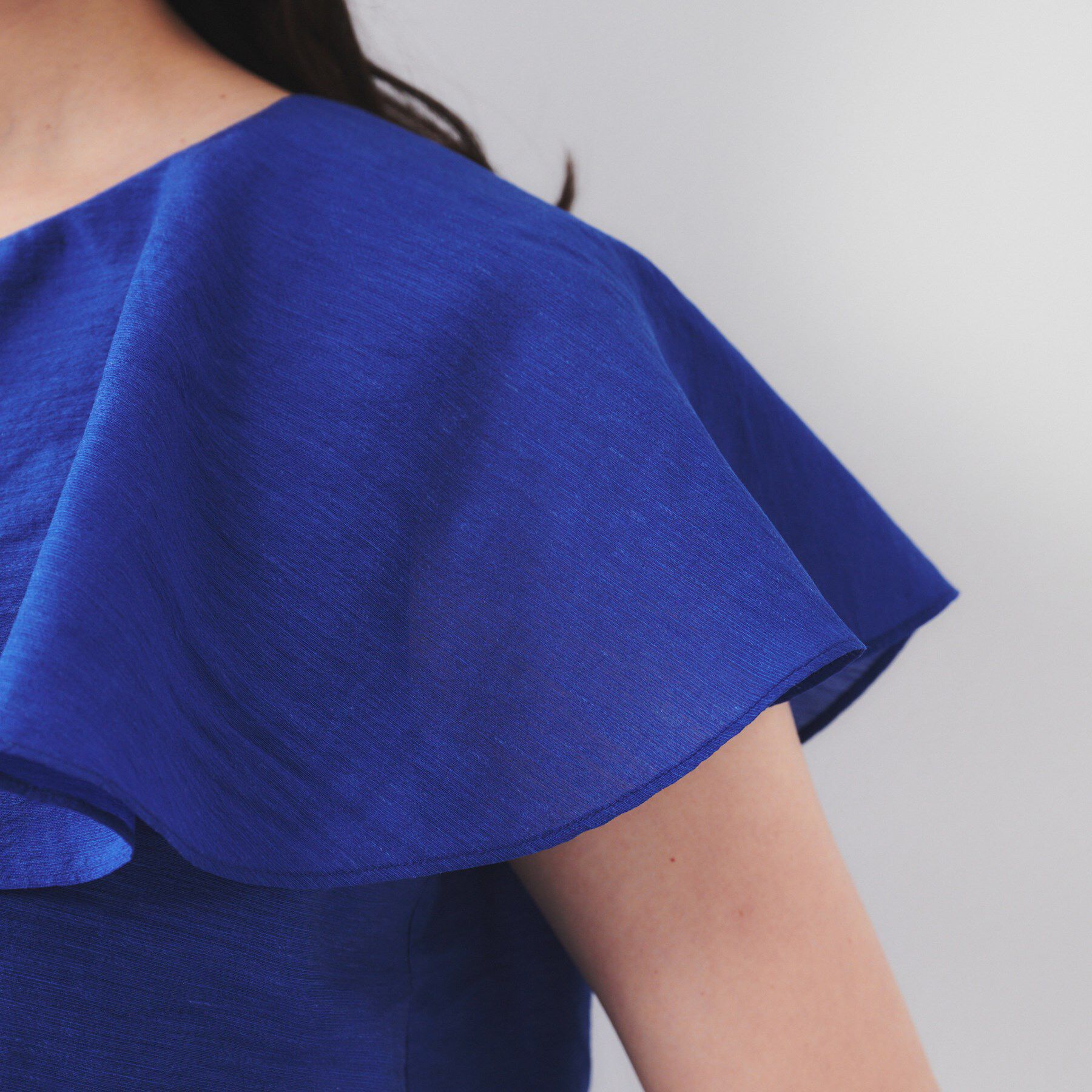 UNTITLED「【きれいめ/洗える/フリル】ラッフルシアーブラウス」|シャツ・ブラウス|