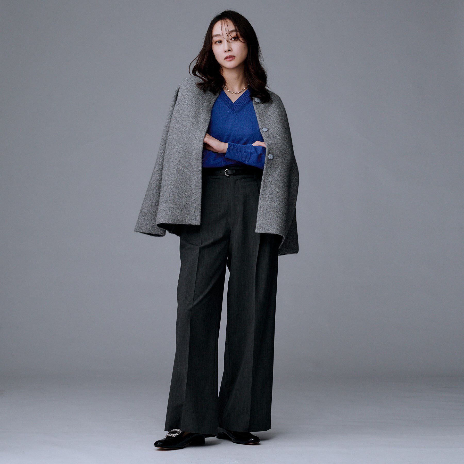 UNTITLED「【洗える/きれいめ】Vネックプルオーバーニット」|ニット・セーター|