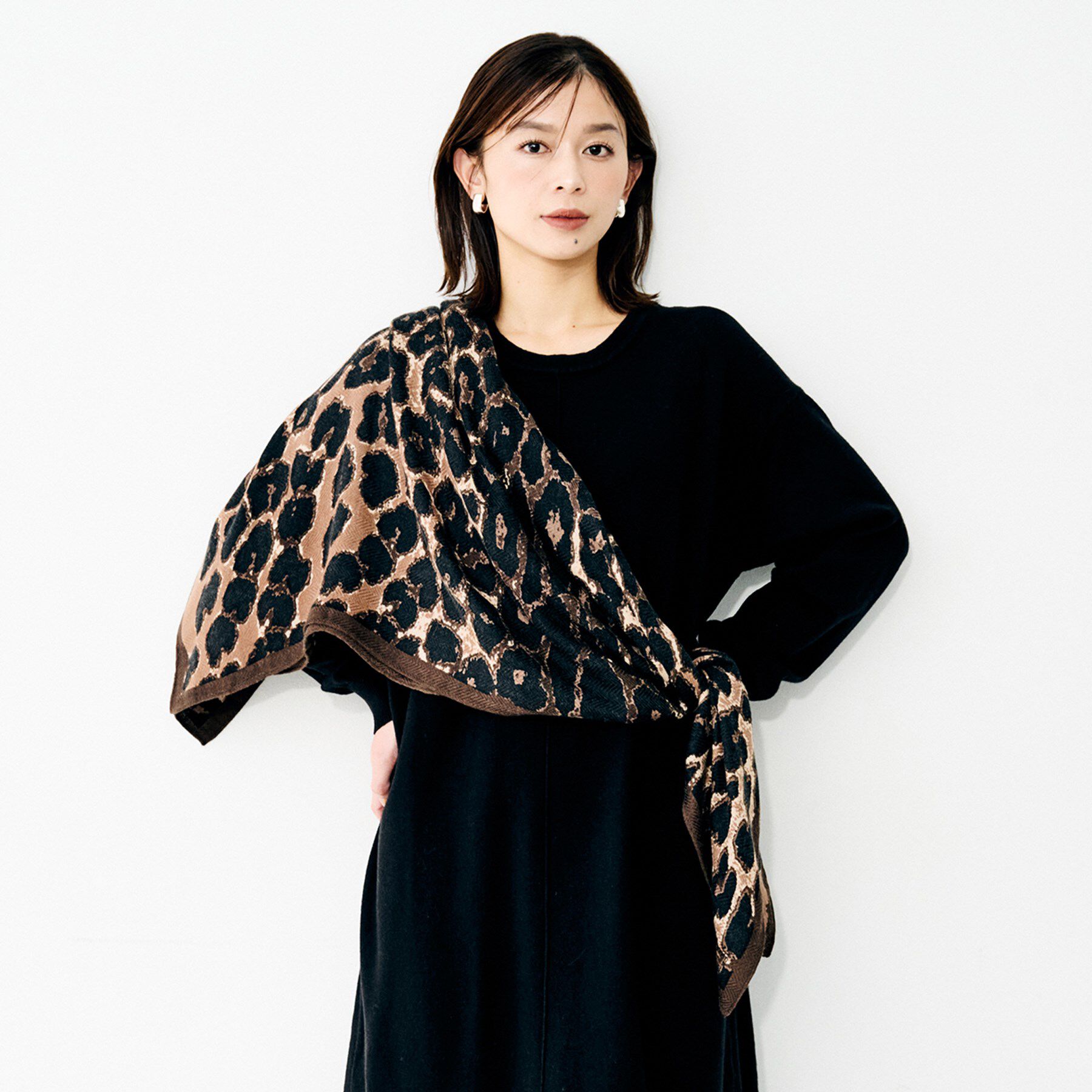 UNTITLED「【manipuri】120&times;120正方形 レオパードベグウールシルクストール」|バンダナ・スカーフ|