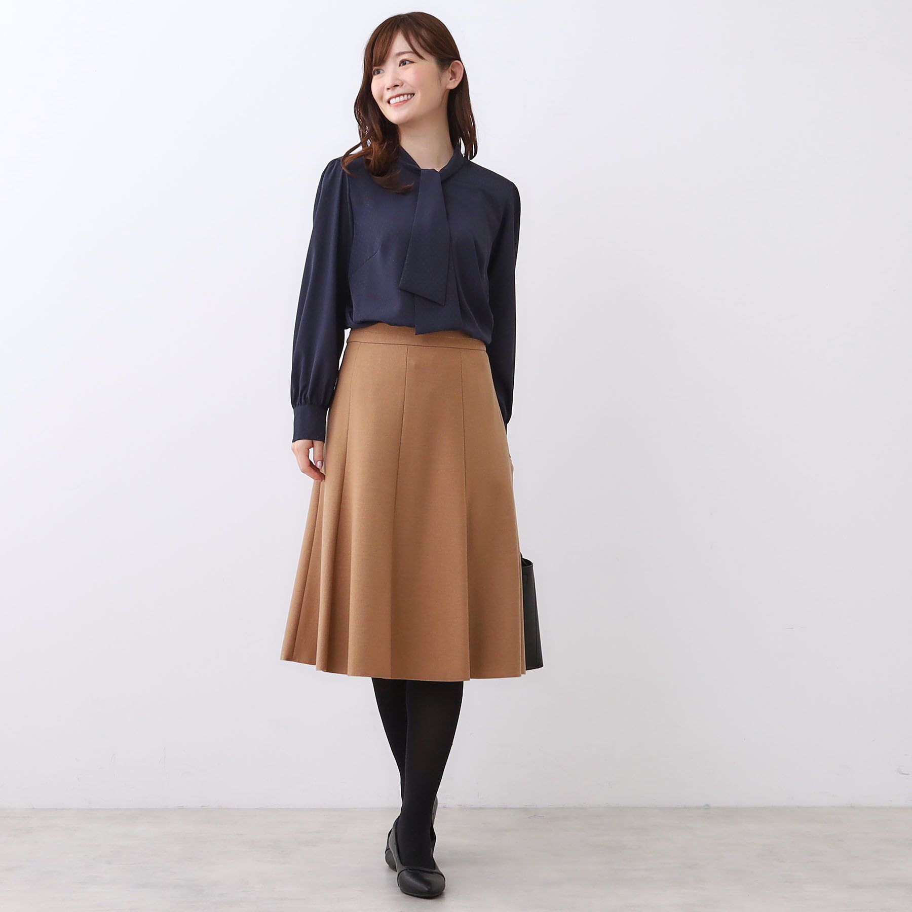 Reflect「【きちんと見え／通勤／セレモニーにおすすめ◎】ドット柄ボウタイブラウス」|シャツ・ブラウス|