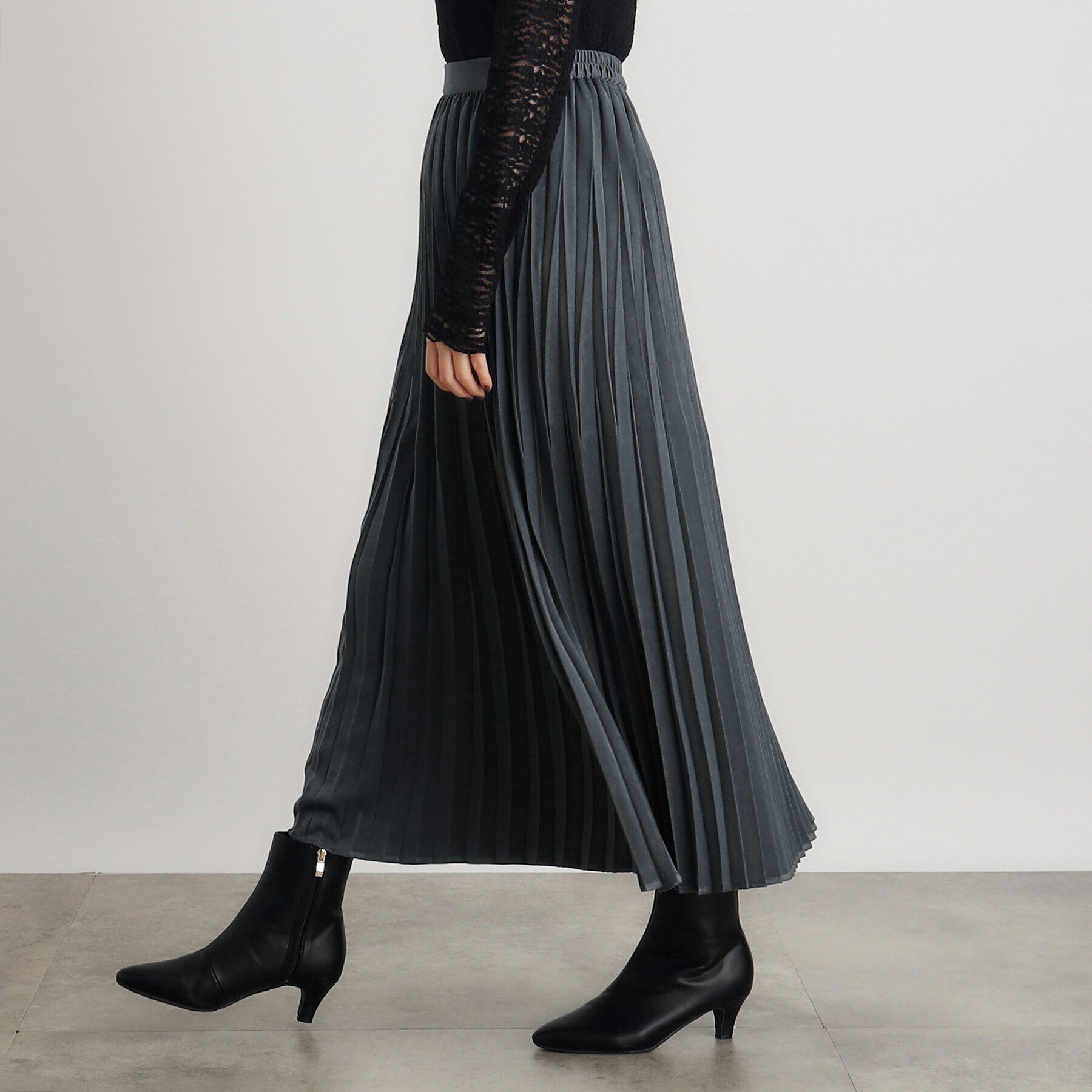 grove「スウェーディサテンプリーツスカート」|スカート|