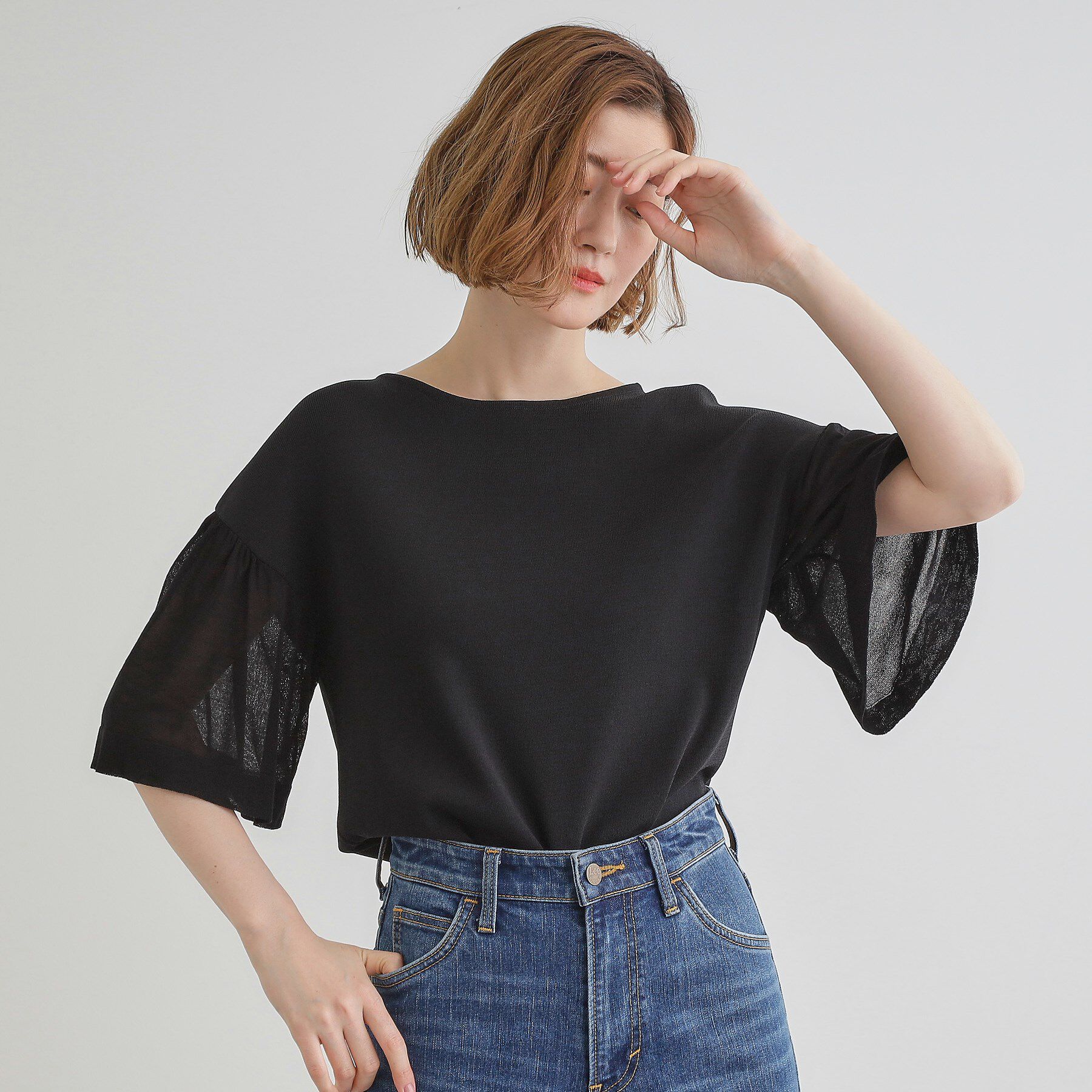 grove「【嬉しい機能付き】やわらかドライタッチシアーフレアスリーブニット」|ニット・セーター|ブラック(019)