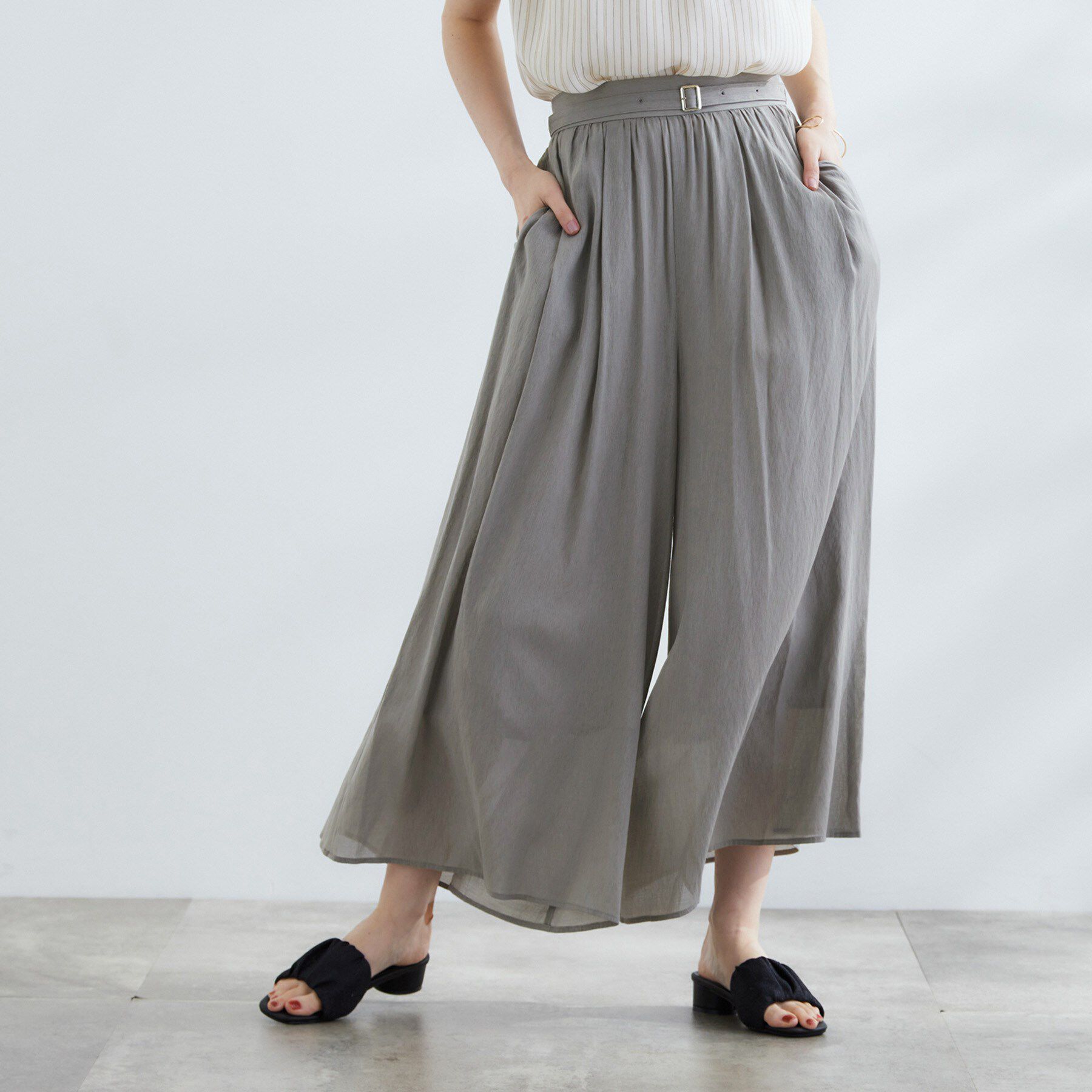 grove「【たっぷりギャザーで体型カバー】スカート見えの軽やかパンツ」|その他|