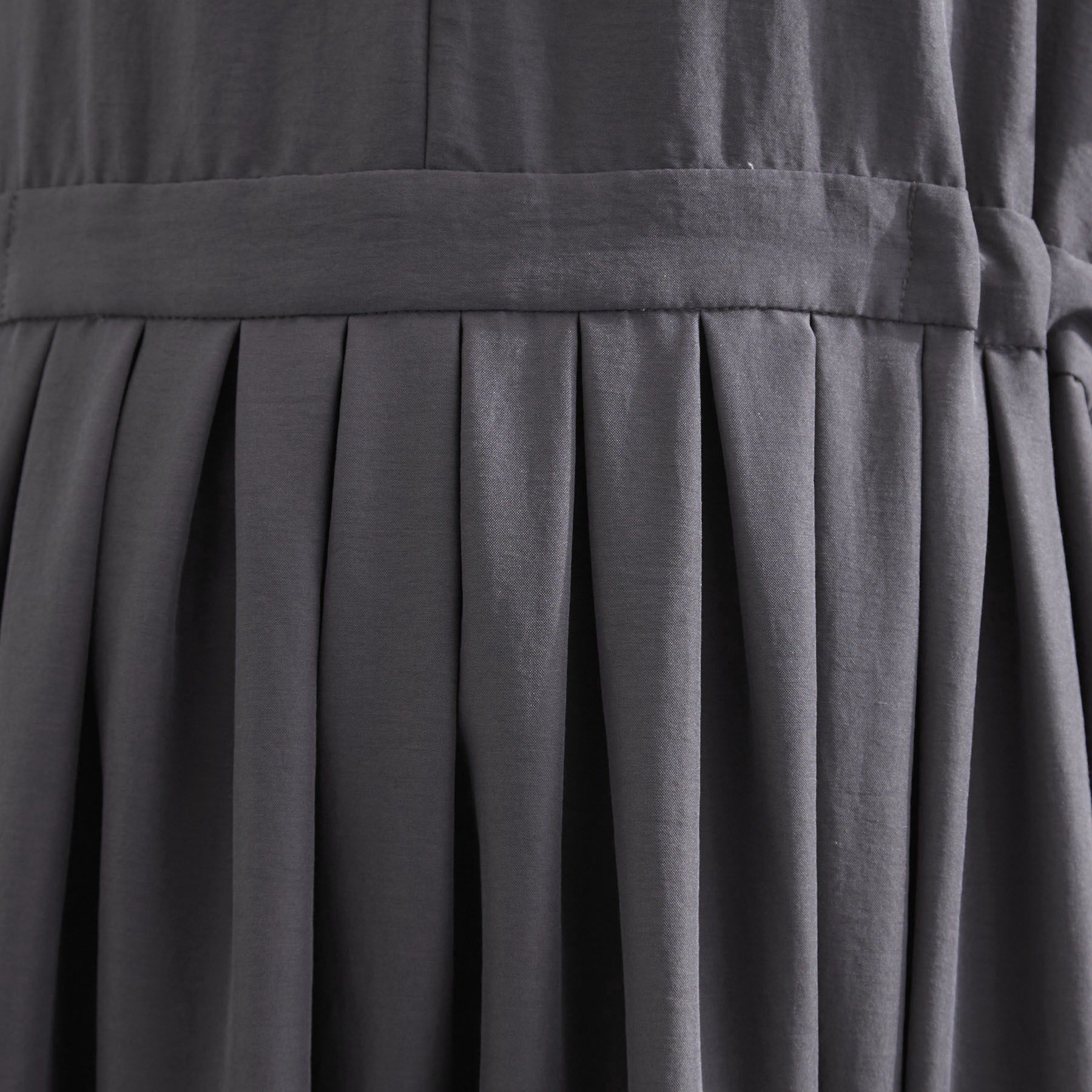 grove「【晴れの日も雨の日も】撥水エアリーフレアスリーブワンピース」|ワンピース|