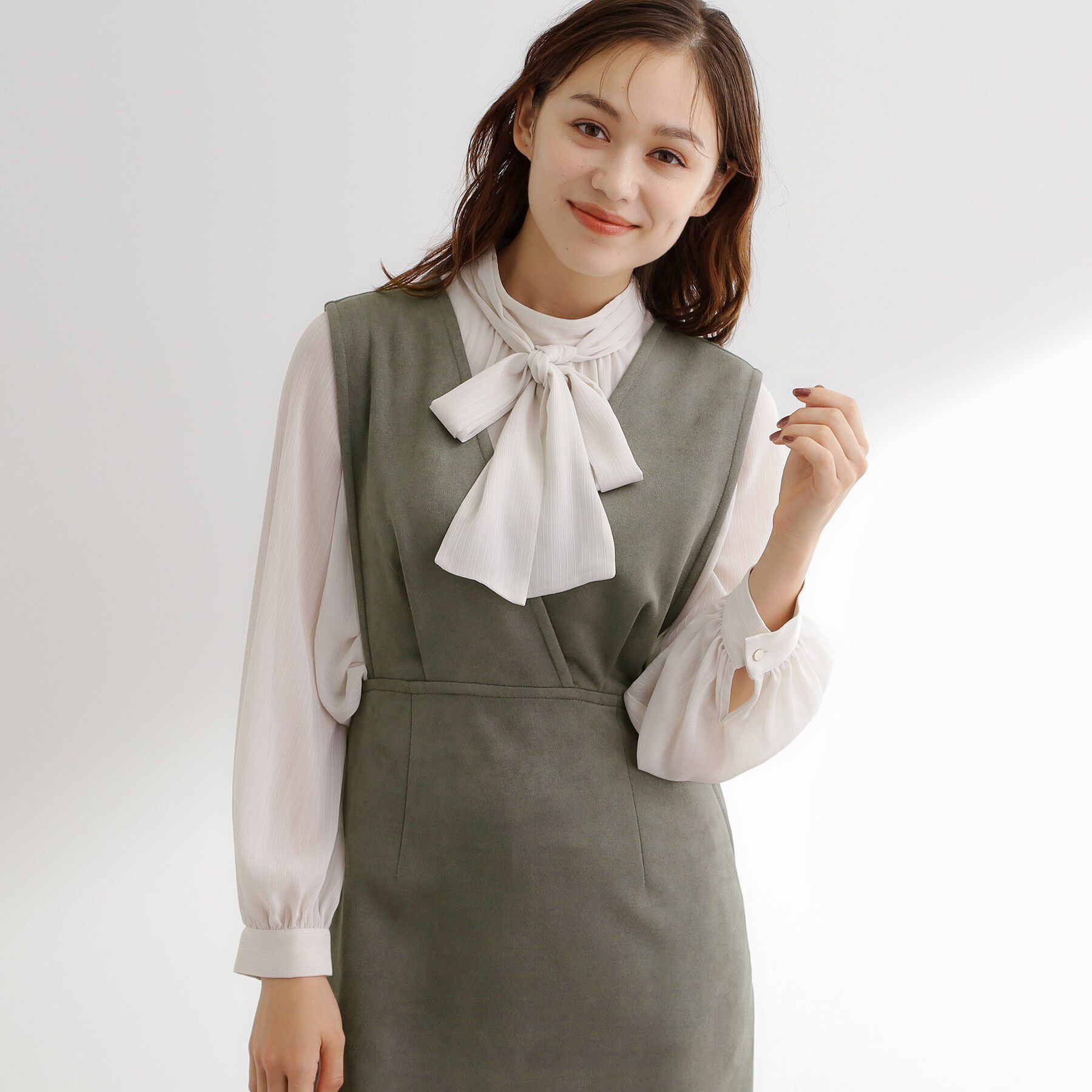 grove「【秋から冬まで活躍】スエードライクジャンパードレス」|ワンピース|