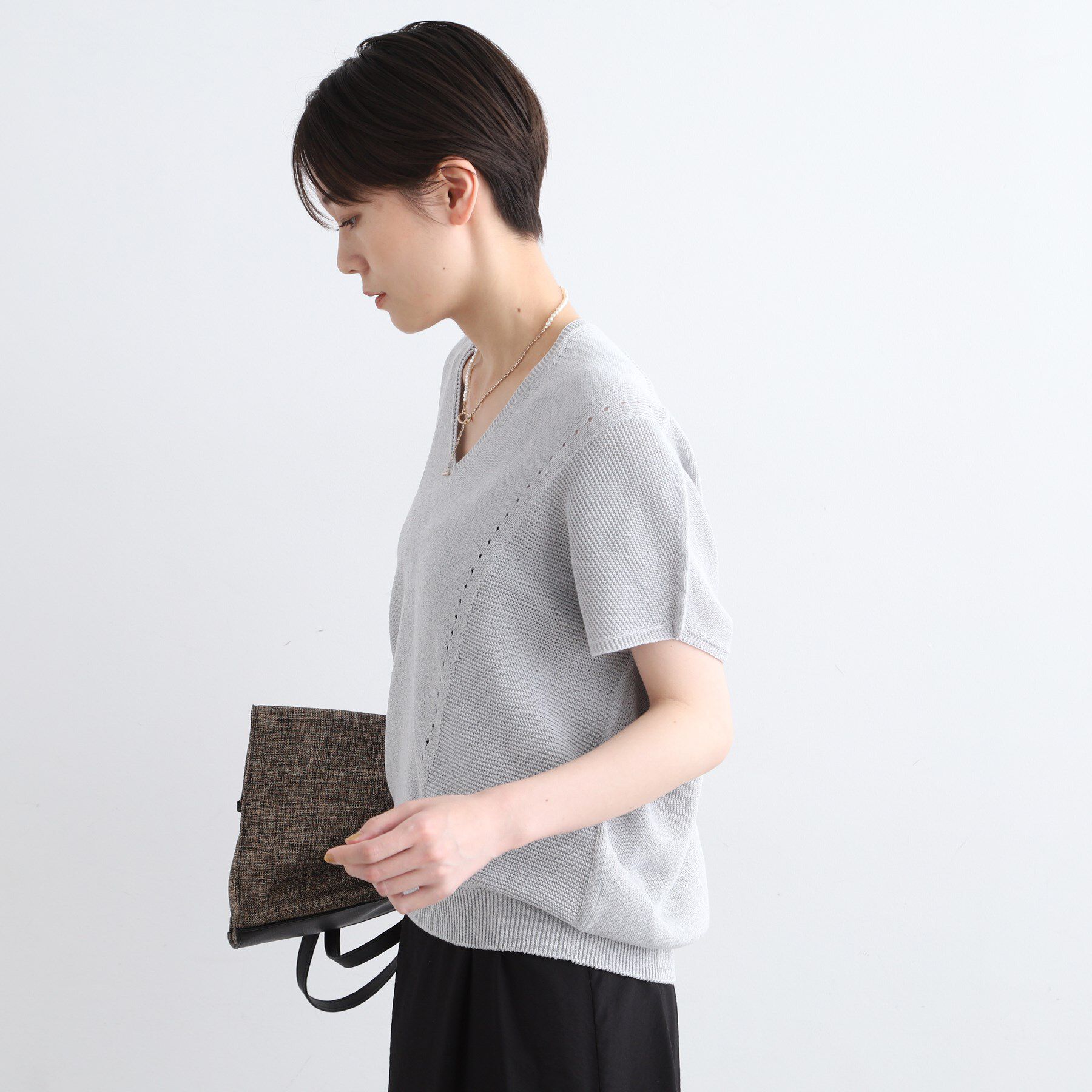 INDIVI「【洗える／サマーニット】無縫製ペーパーヤーンアシメ編地ニット」|ニット・セーター|