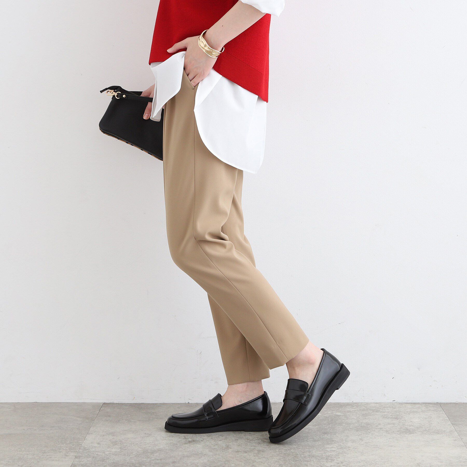 INDIVI「【褒められパンツ／高ストレッチ／ウエストゴム】タックテーパードパンツ」|その他|