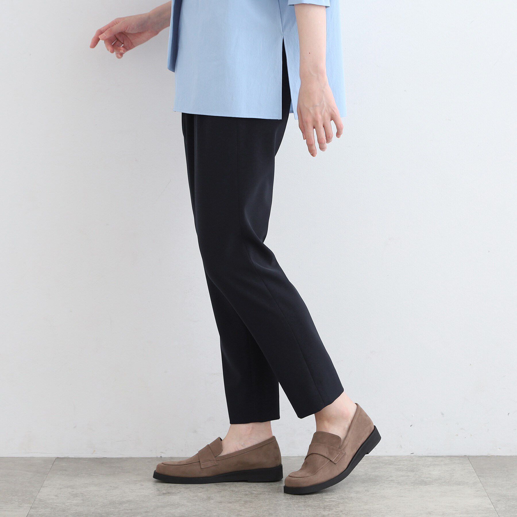 INDIVI「【褒められパンツ／高ストレッチ／ウエストゴム】タックテーパードパンツ」|その他|